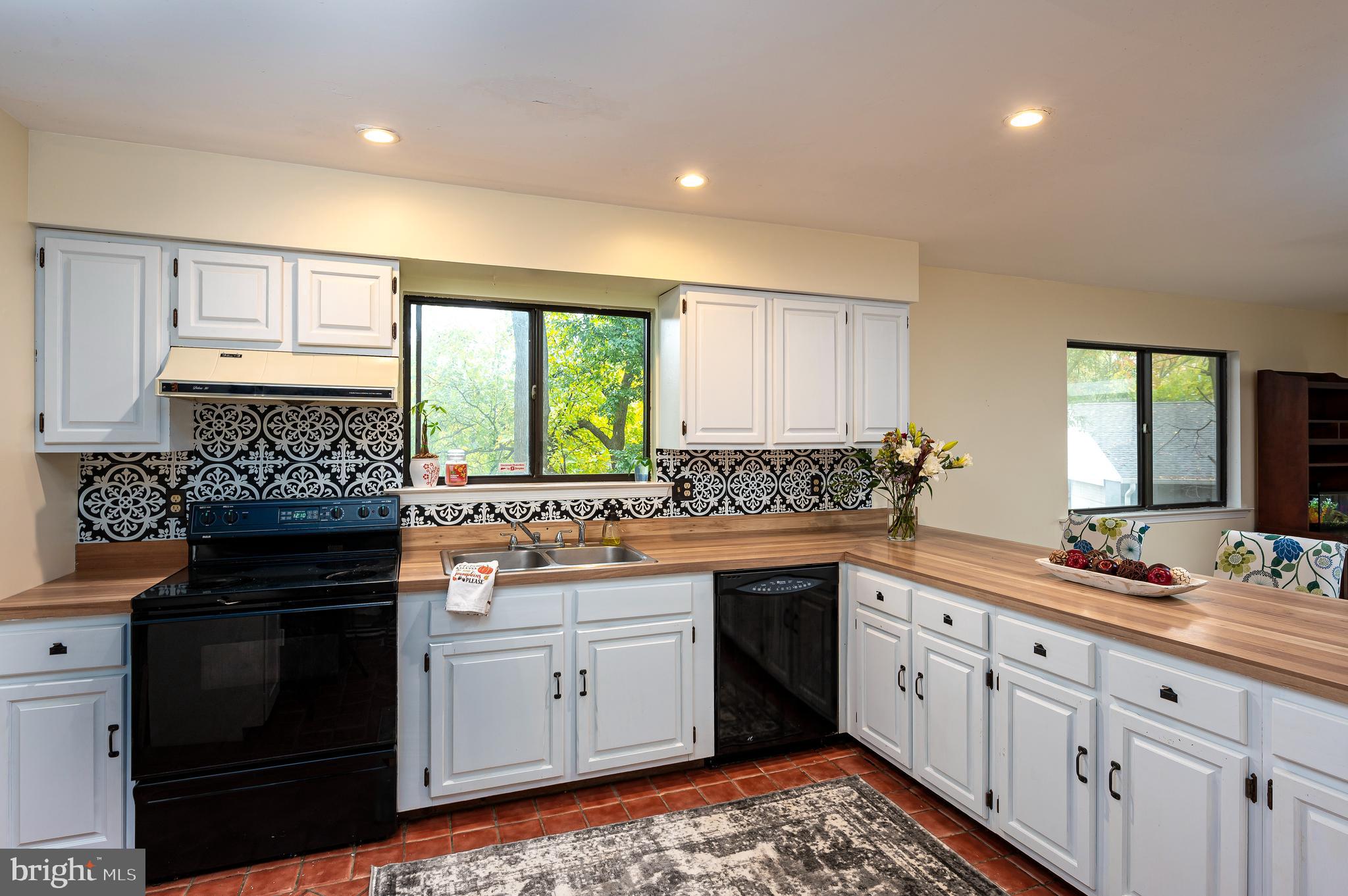 CHATHAM LANE - Residential