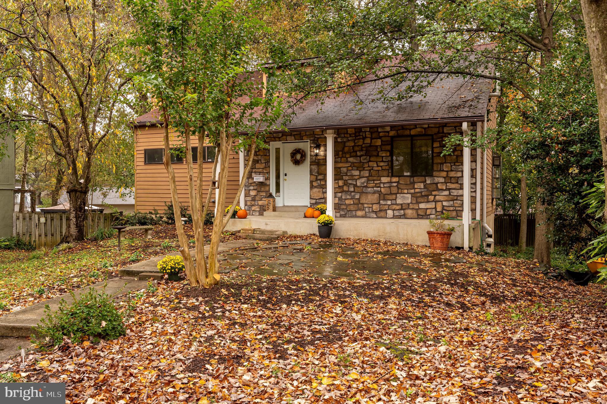 CHATHAM LANE - Residential