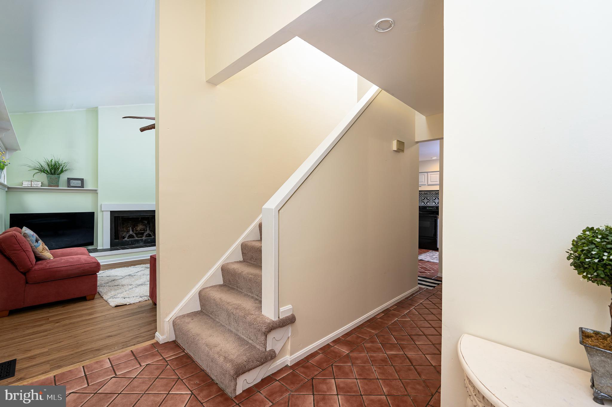 CHATHAM LANE - Residential