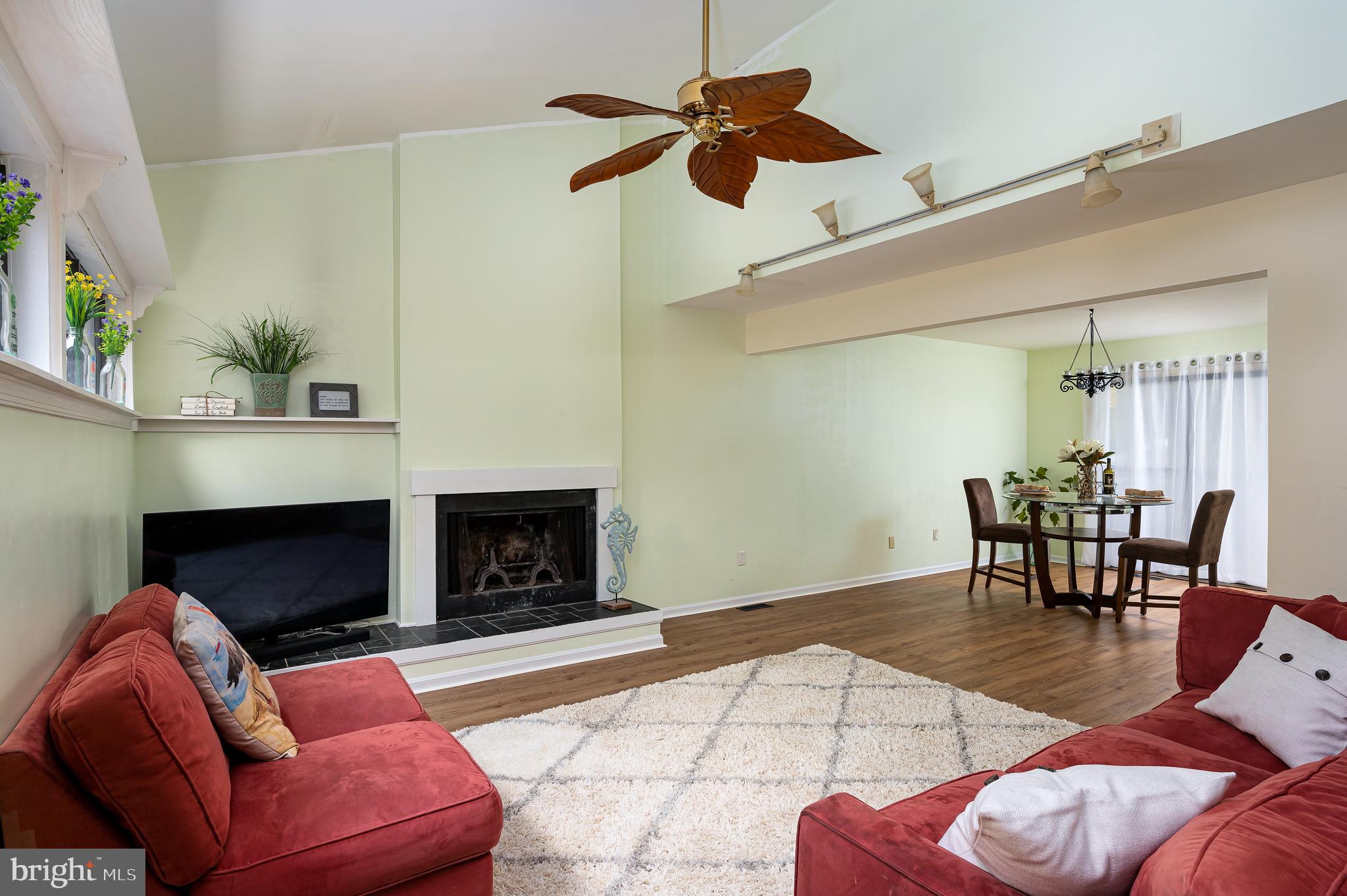 CHATHAM LANE - Residential