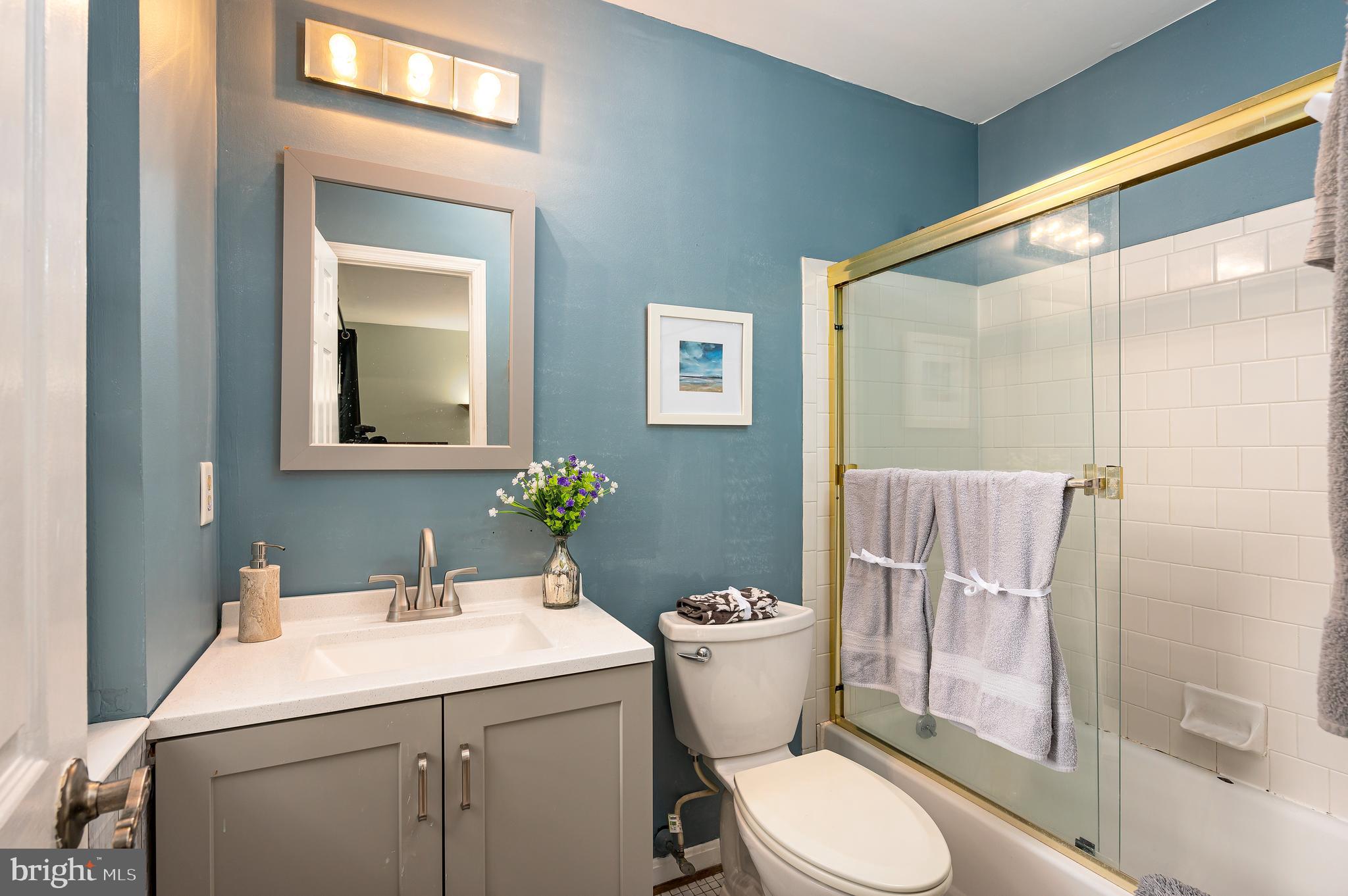 CHATHAM LANE - Residential