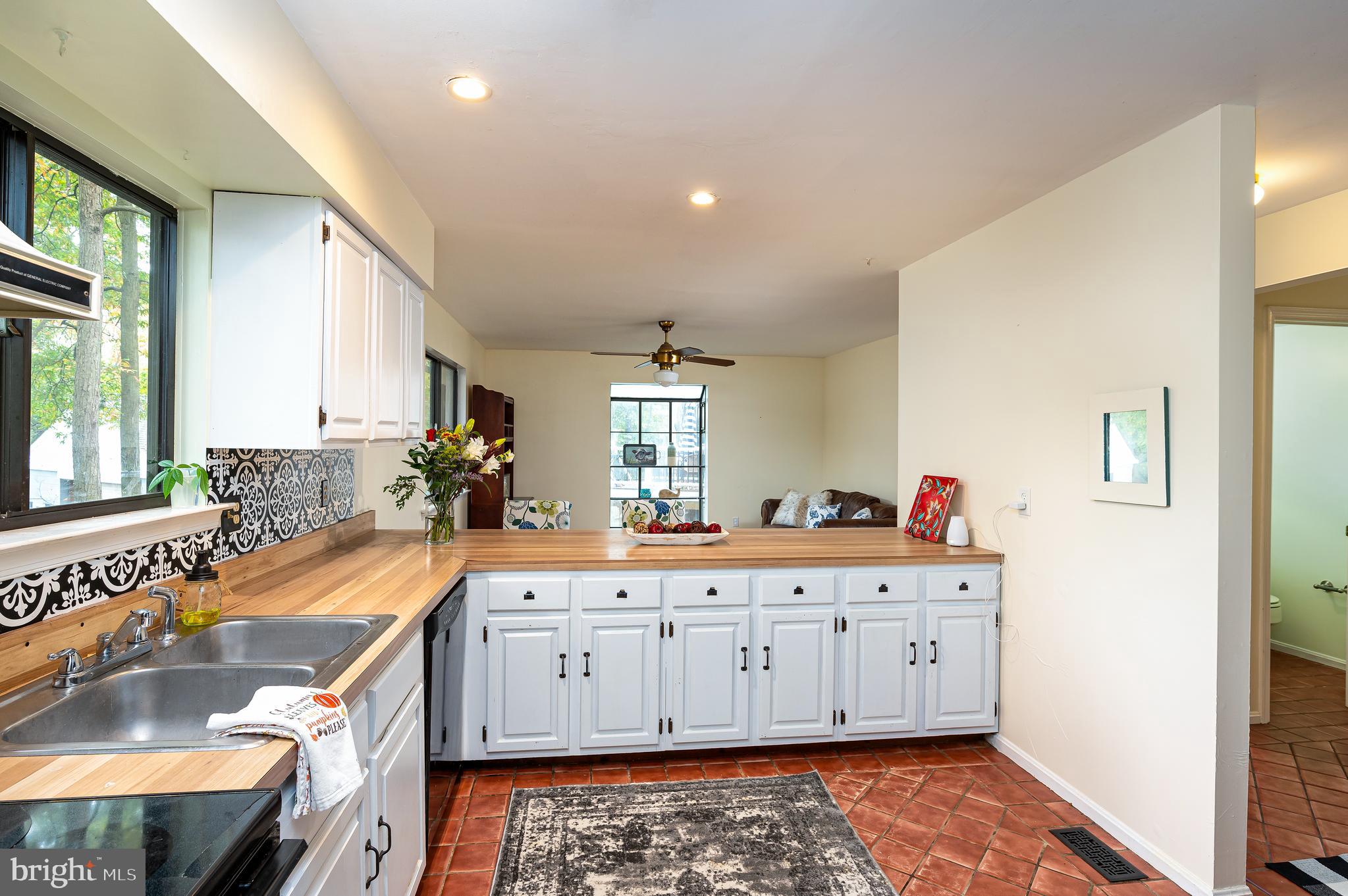 CHATHAM LANE - Residential