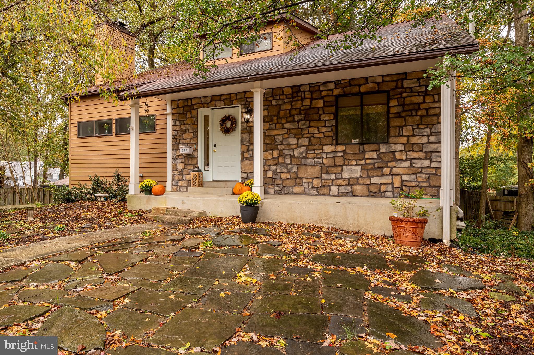 CHATHAM LANE - Residential