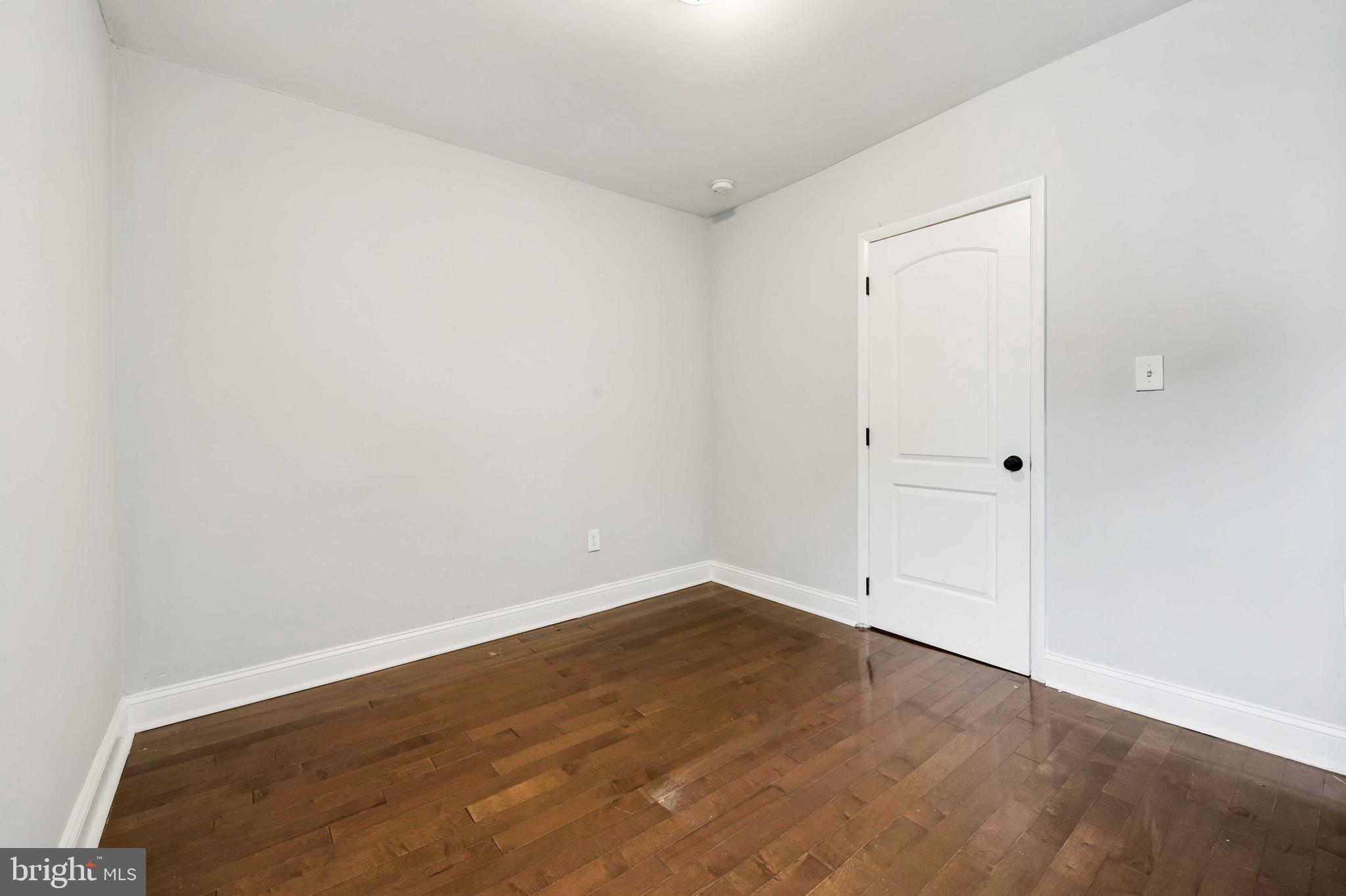 CHARLES VILLAGE - Residential