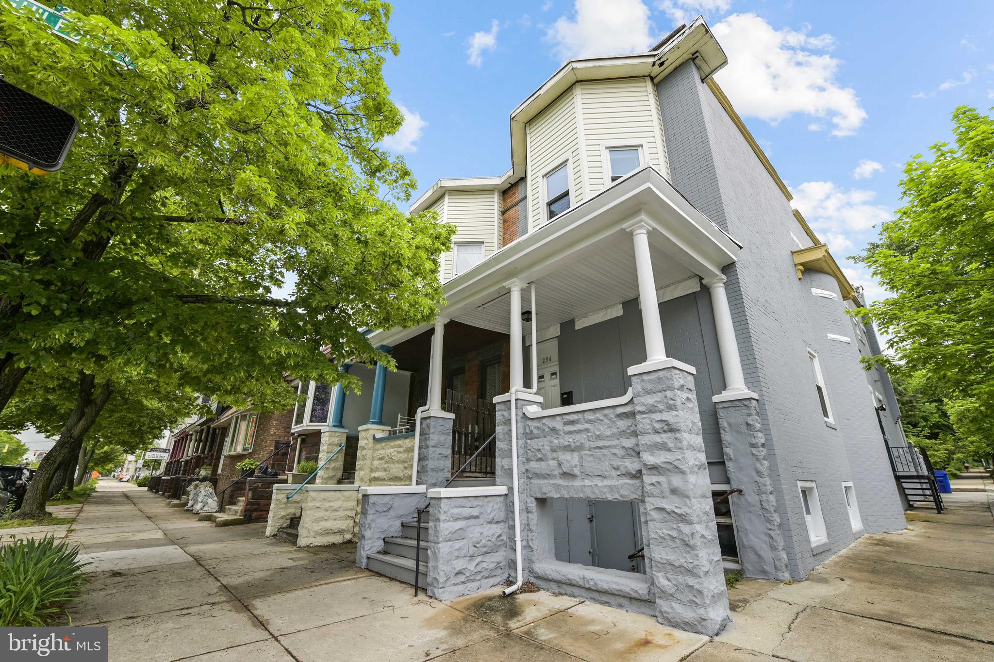 CHARLES VILLAGE - Residential