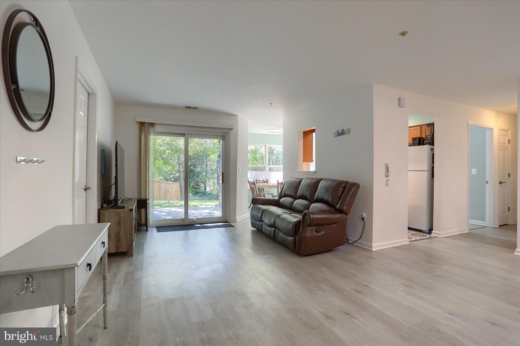 3815 SUNNYFIELD COURT 1C