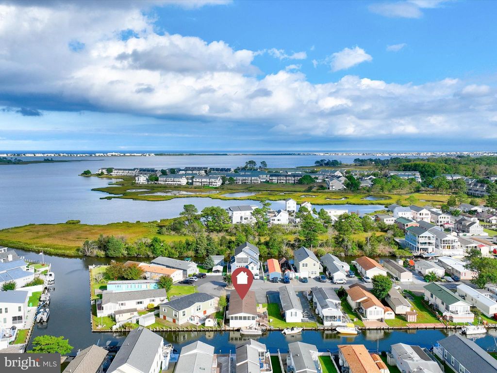 Photo of 37083 Canvasback Road, SELBYVILLE, DE 19975 (MLS # DESU2097314)