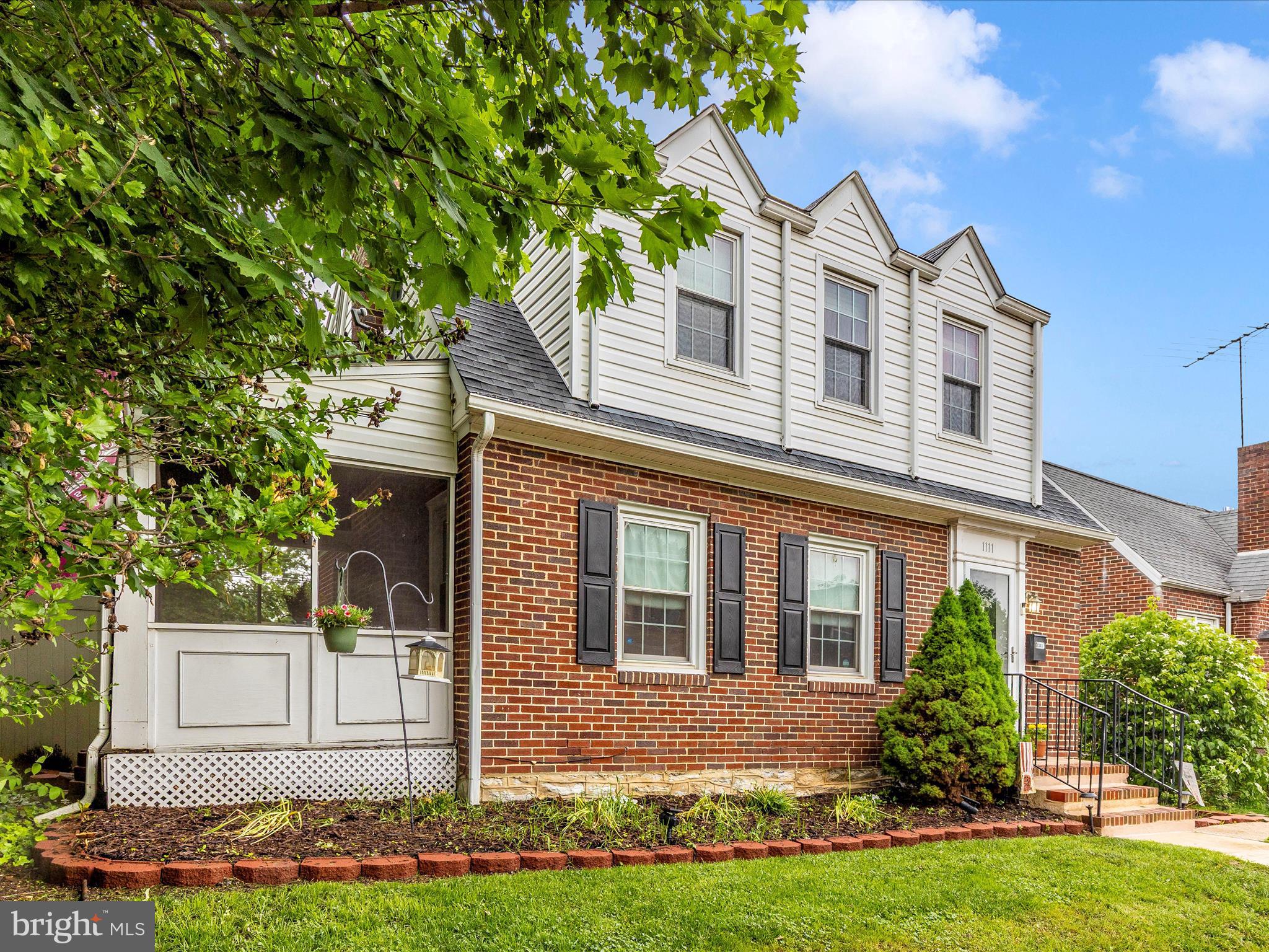 NORTH END - Residential