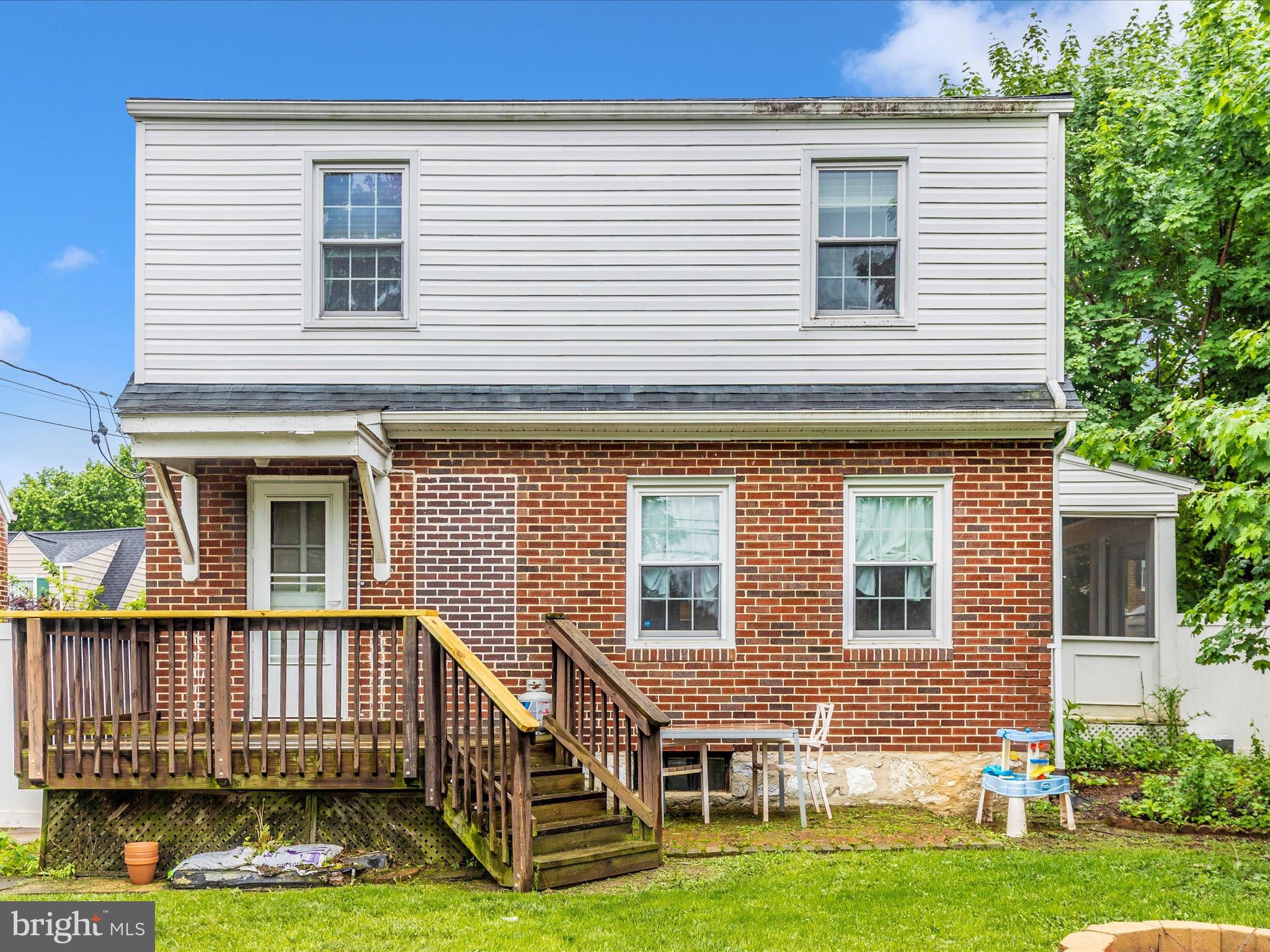 NORTH END - Residential