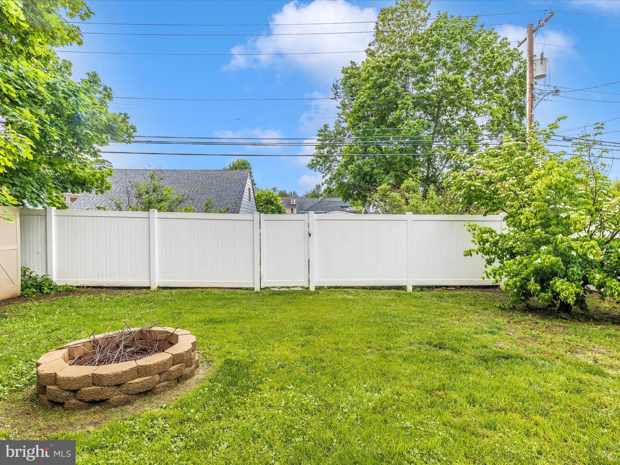 NORTH END - Residential