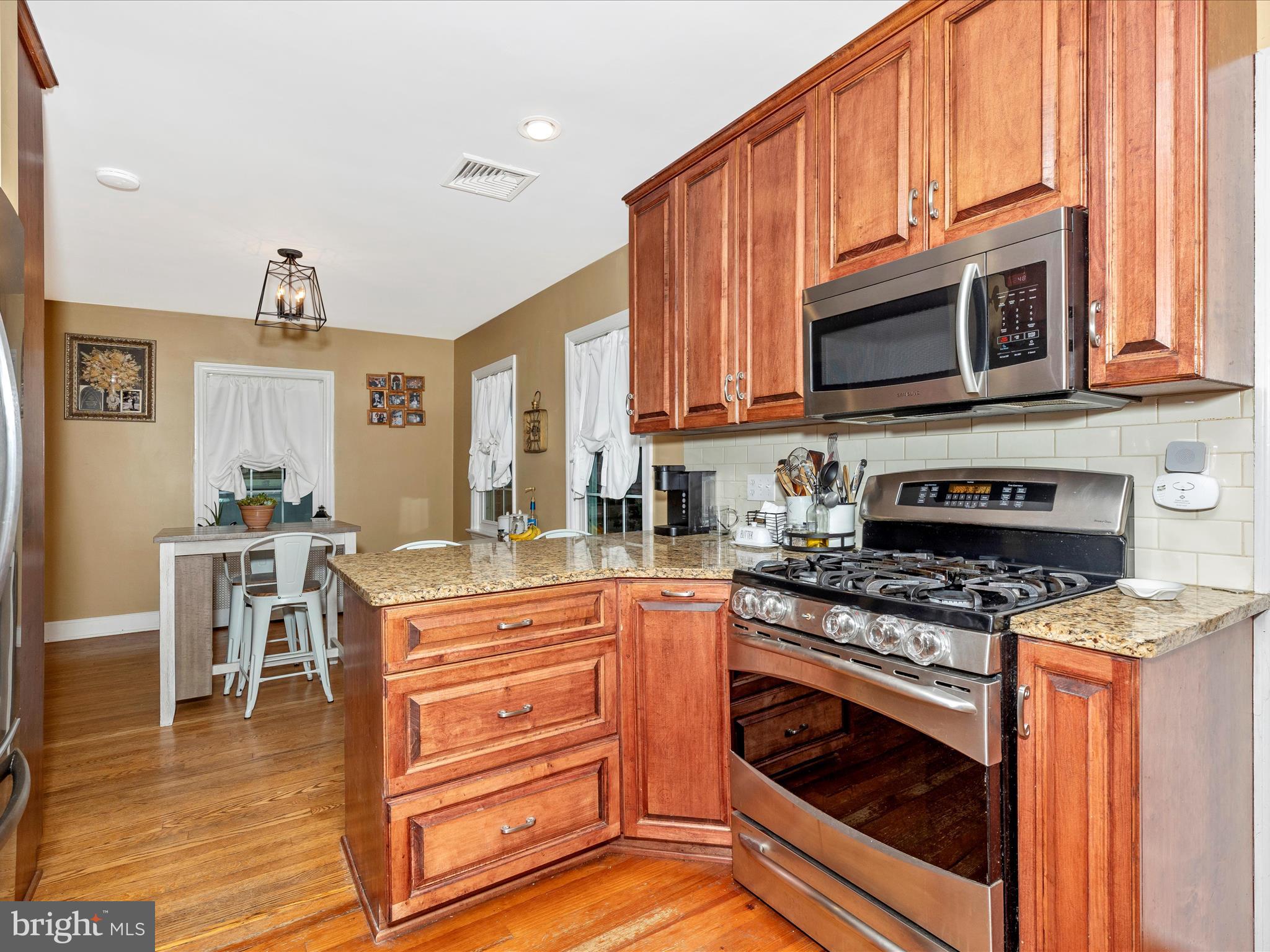 NORTH END - Residential