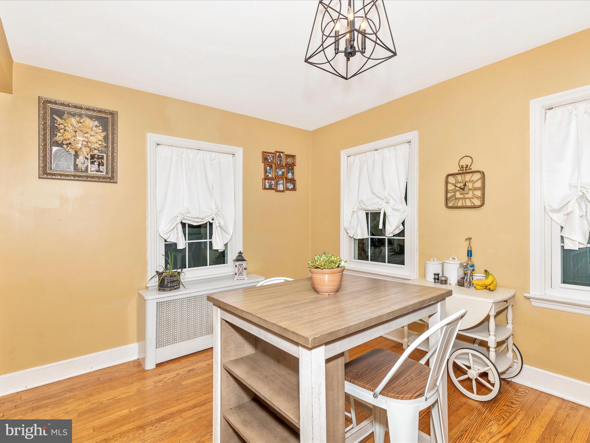 NORTH END - Residential