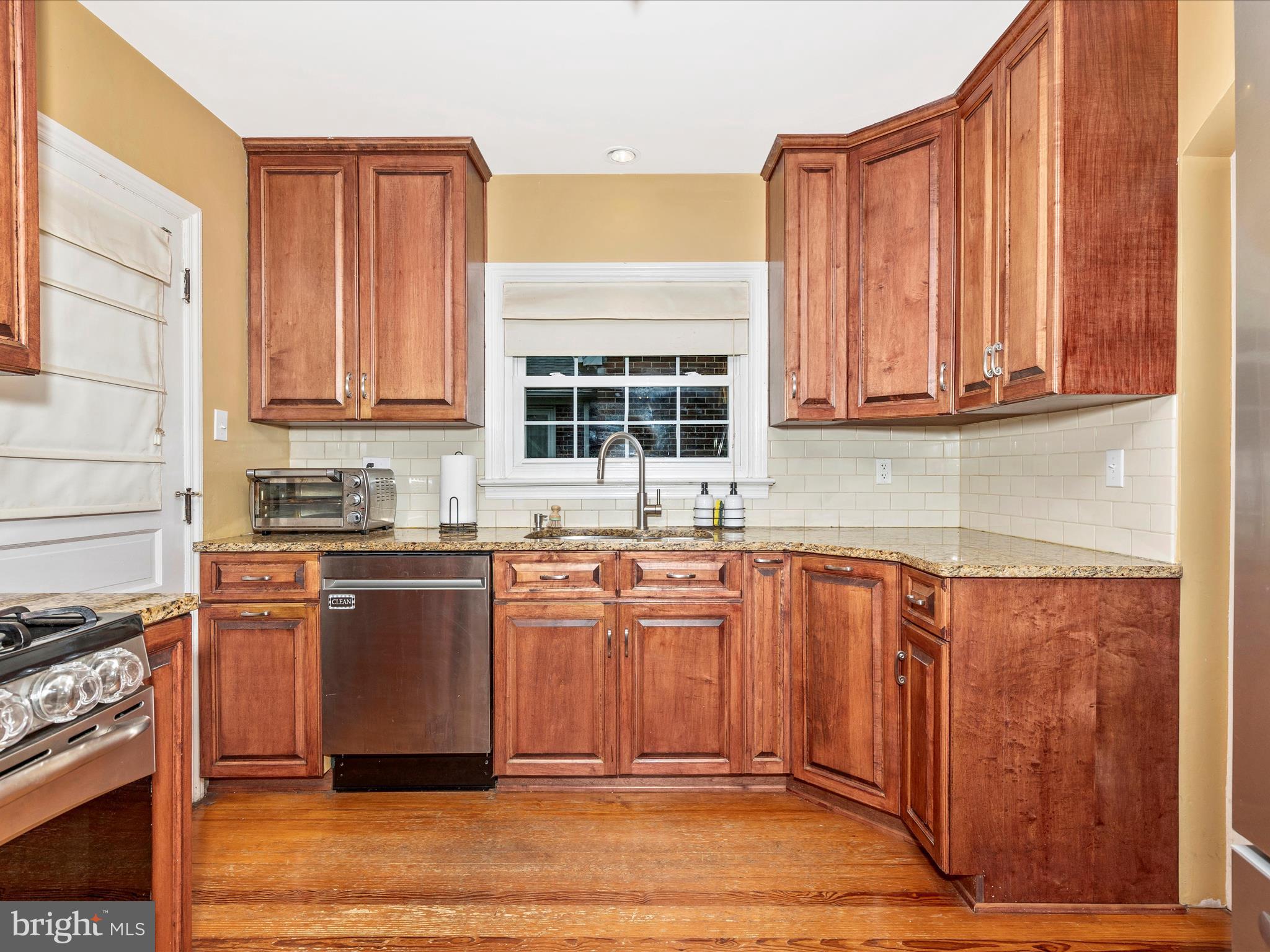 NORTH END - Residential