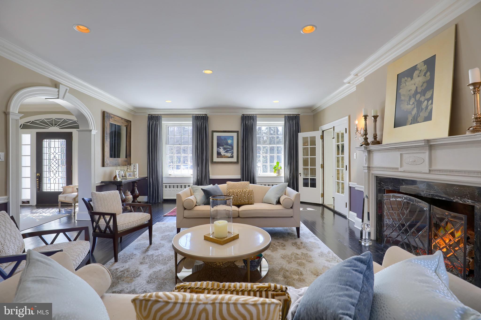 SCHOOL LANE HILLS - Residential