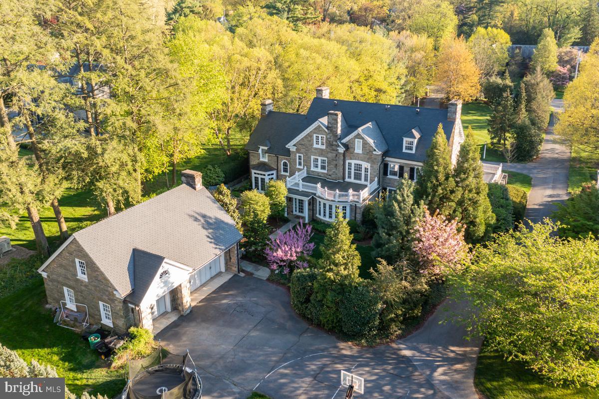 SCHOOL LANE HILLS - Residential