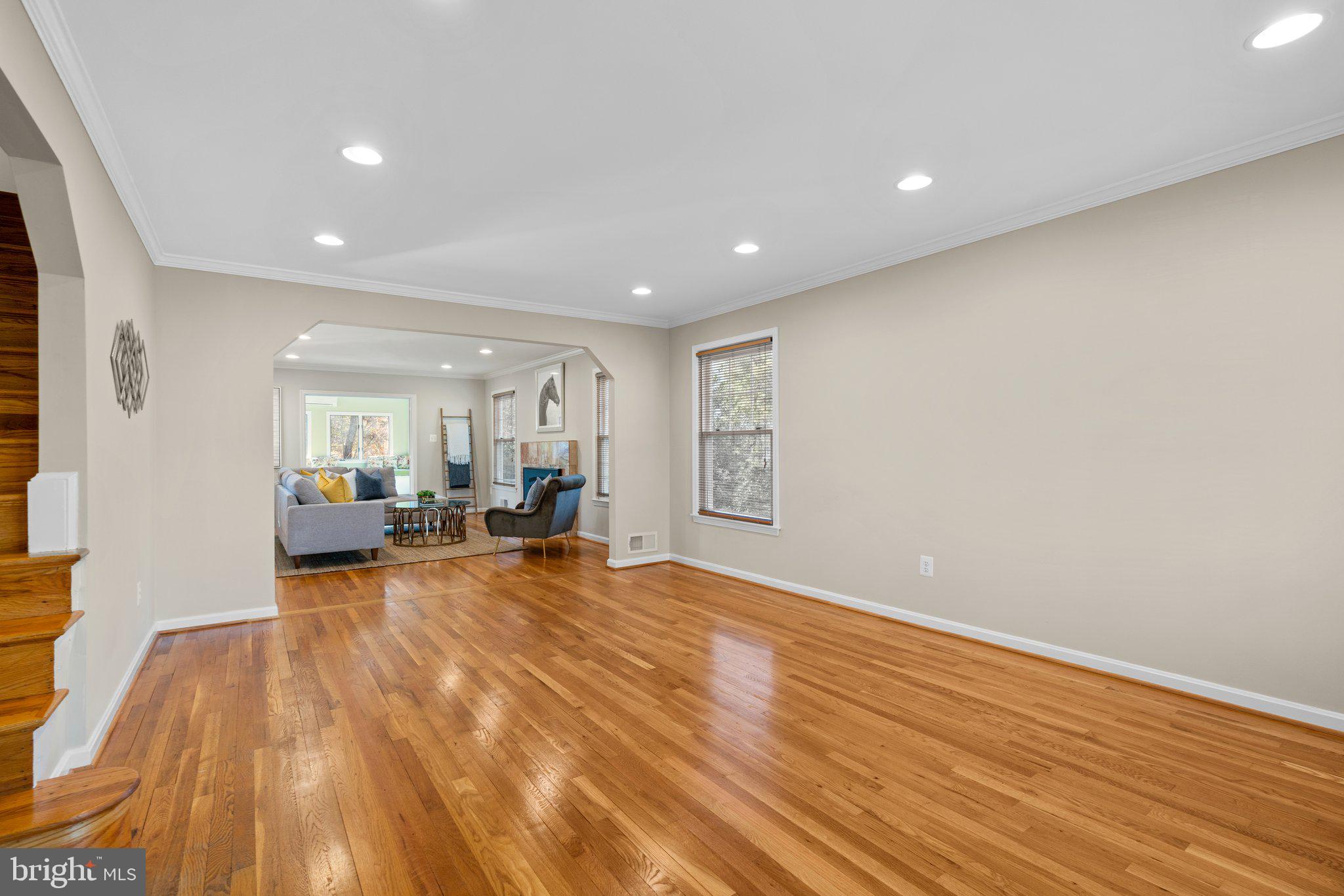 INVERNESS FOREST - Residential