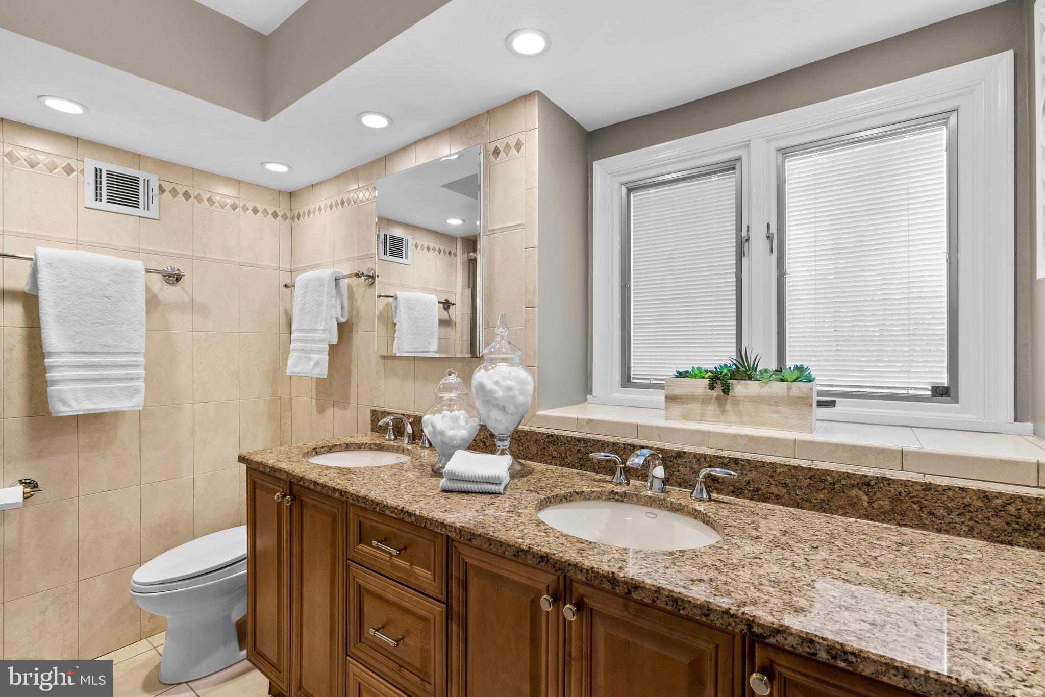 INVERNESS FOREST - Residential