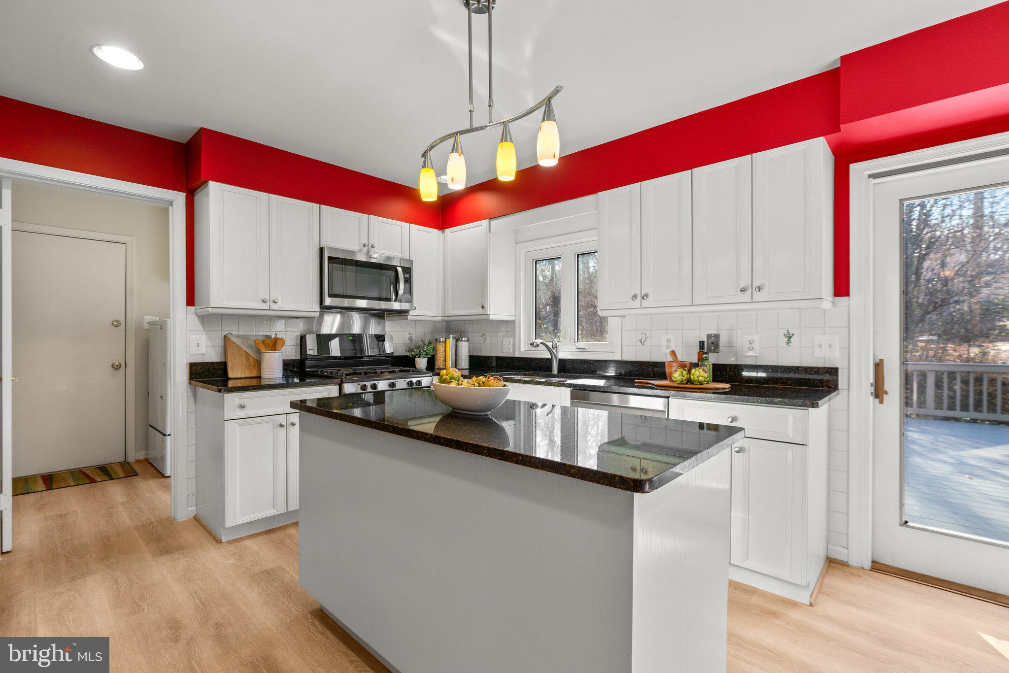 INVERNESS FOREST - Residential