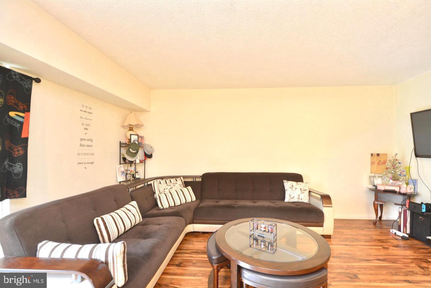 11643 STONEVIEW SQUARE 2B