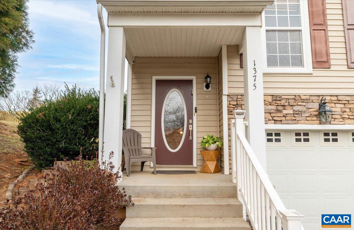 UNKNOWN - Residential Lease