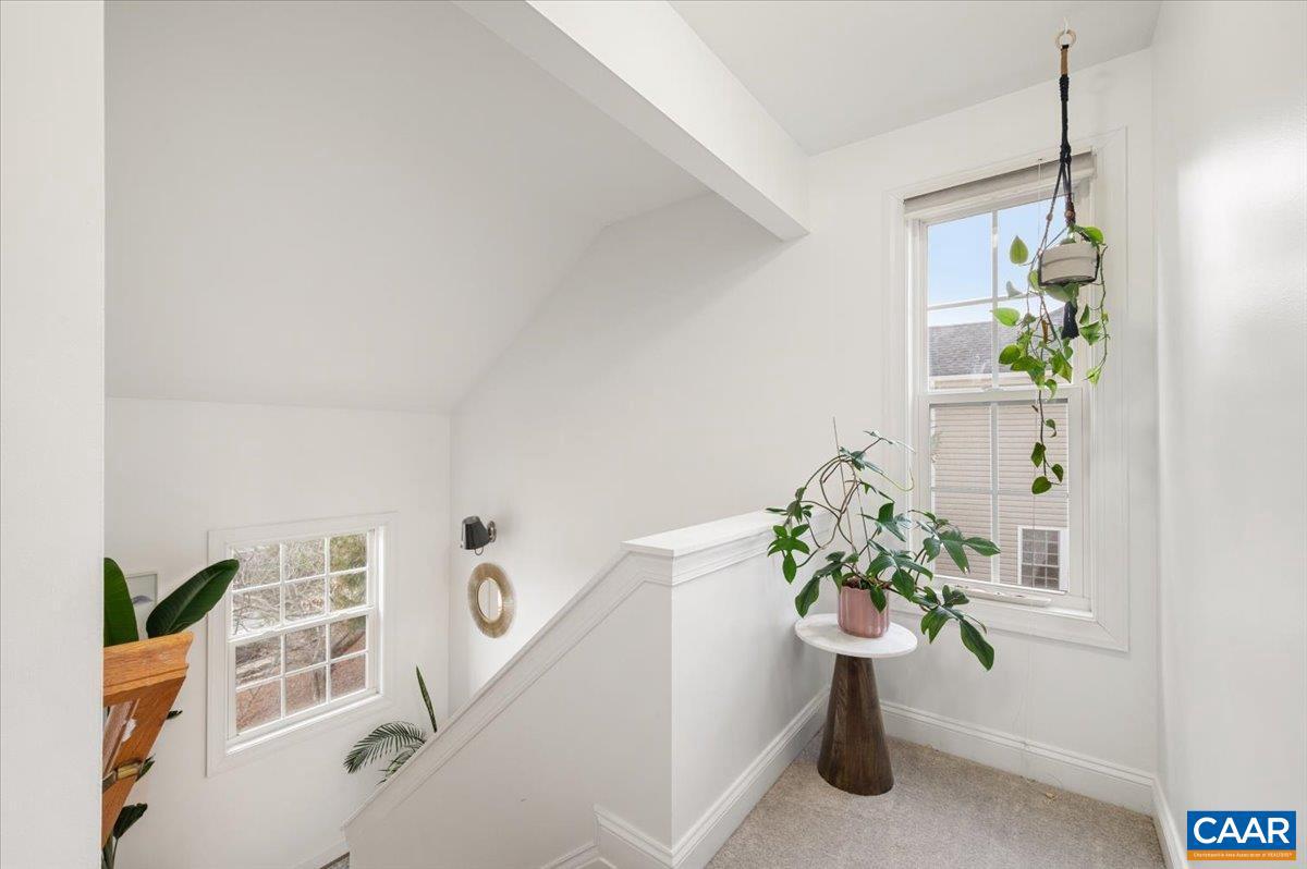UNKNOWN - Residential Lease