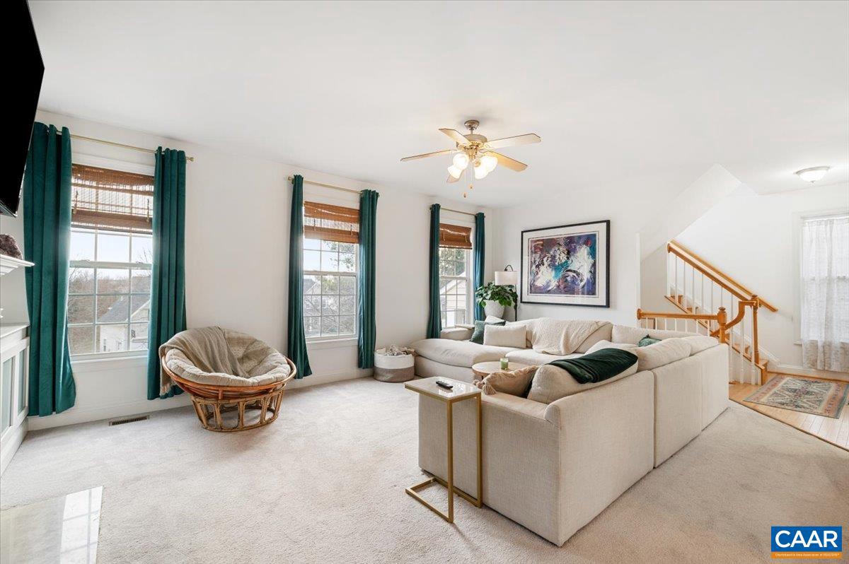 UNKNOWN - Residential Lease
