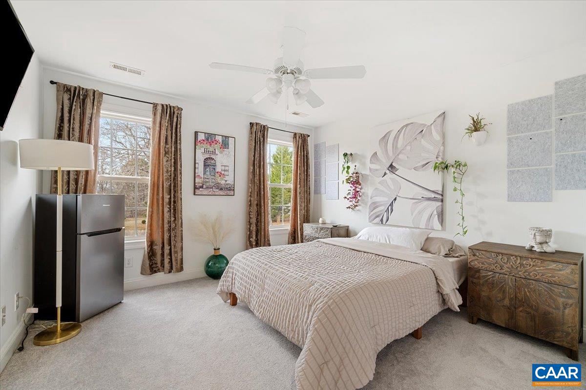 UNKNOWN - Residential Lease