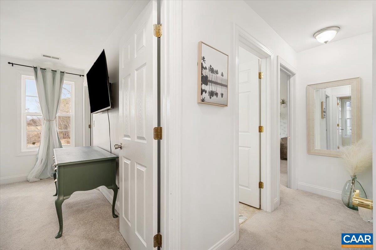 UNKNOWN - Residential Lease