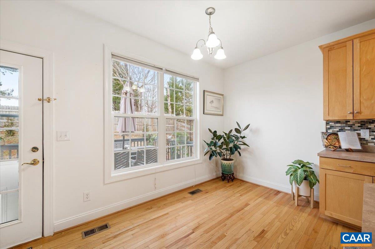 UNKNOWN - Residential Lease