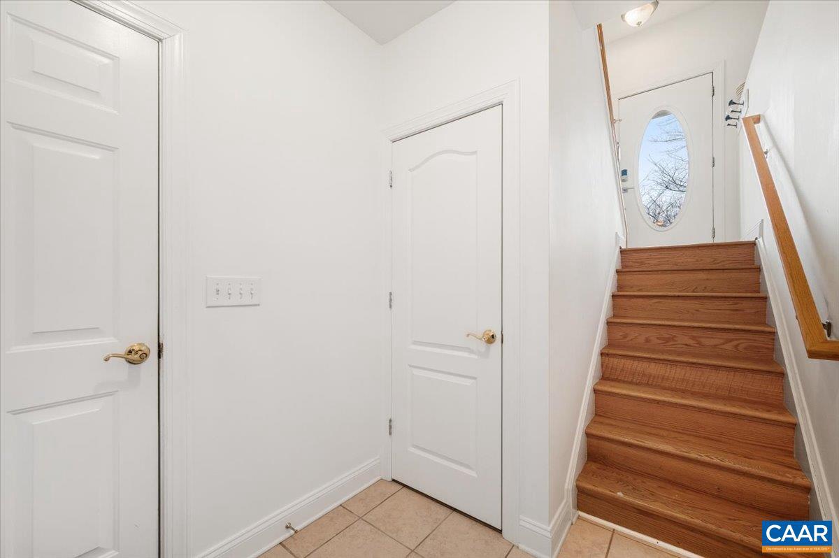 UNKNOWN - Residential Lease