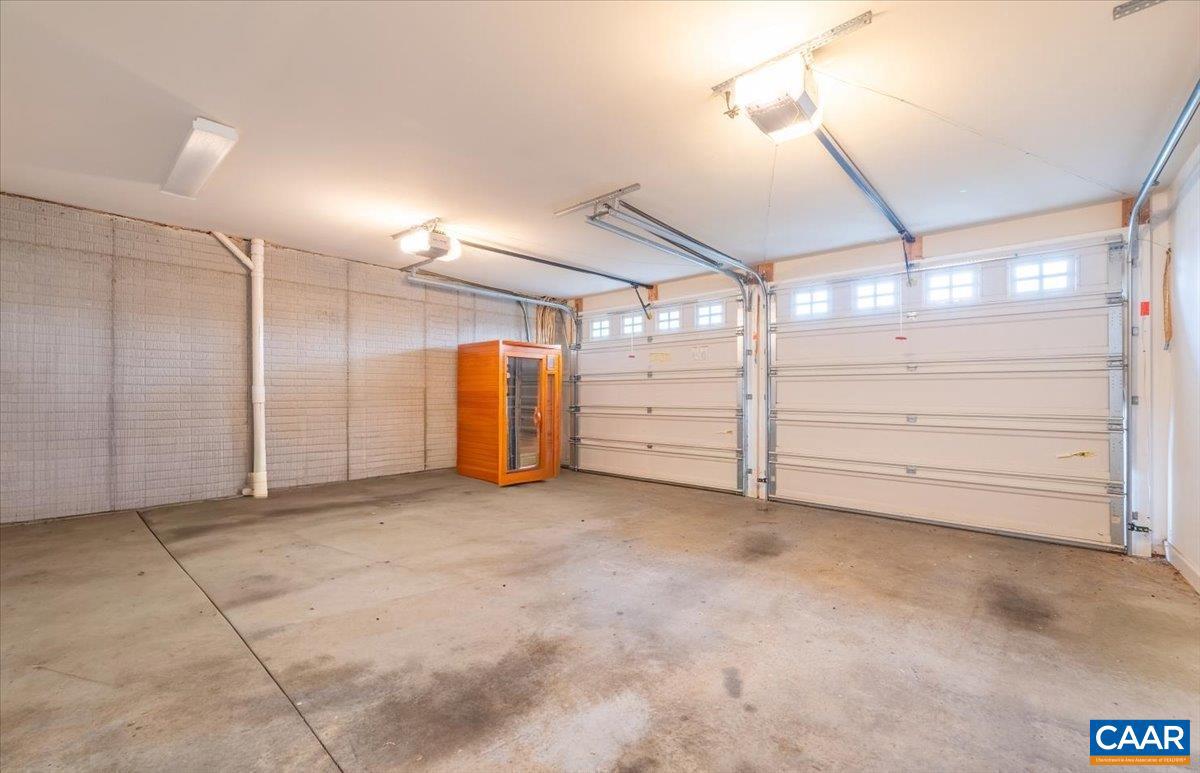 UNKNOWN - Residential Lease