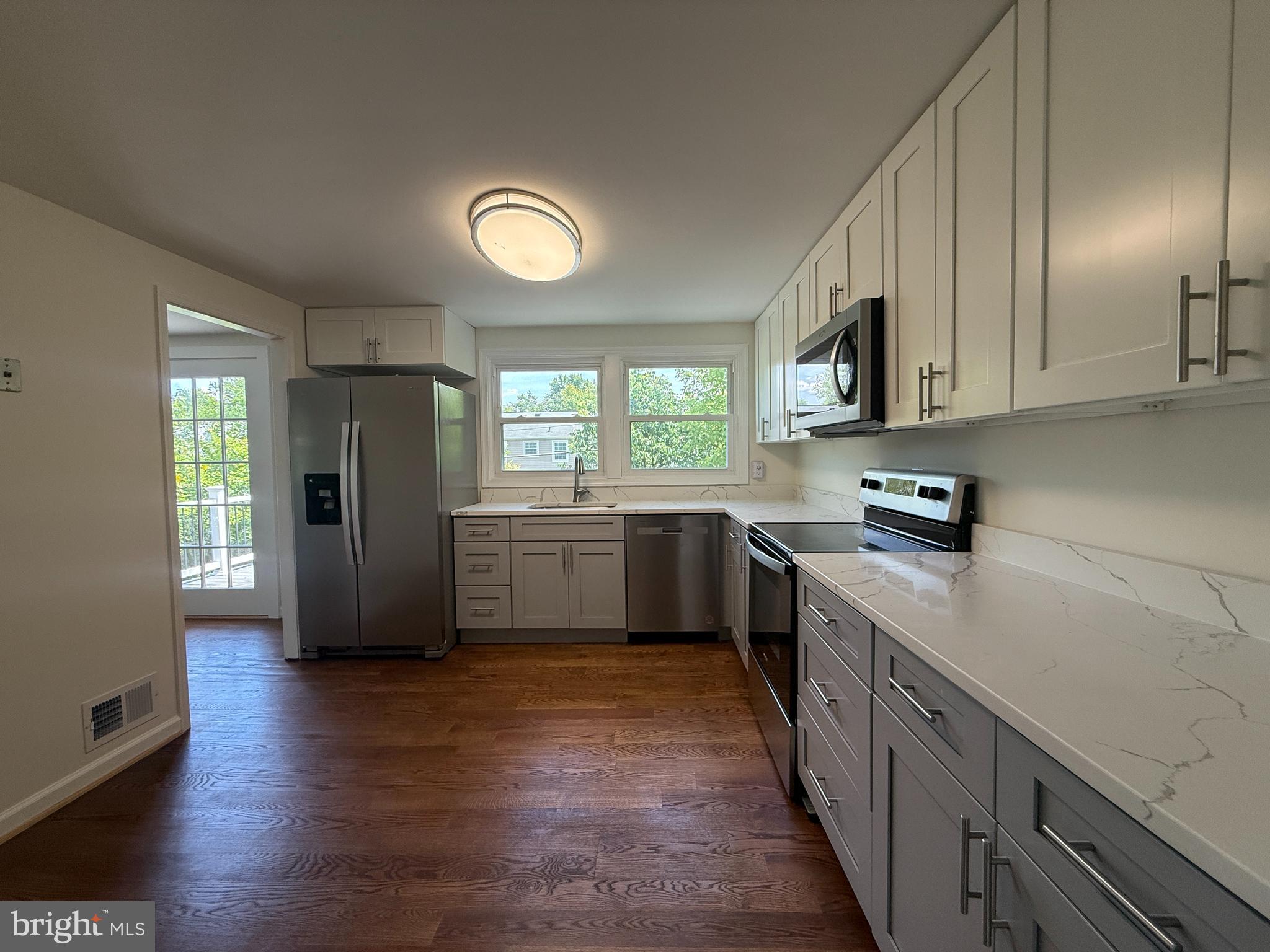 GREENBRIAR - Residential