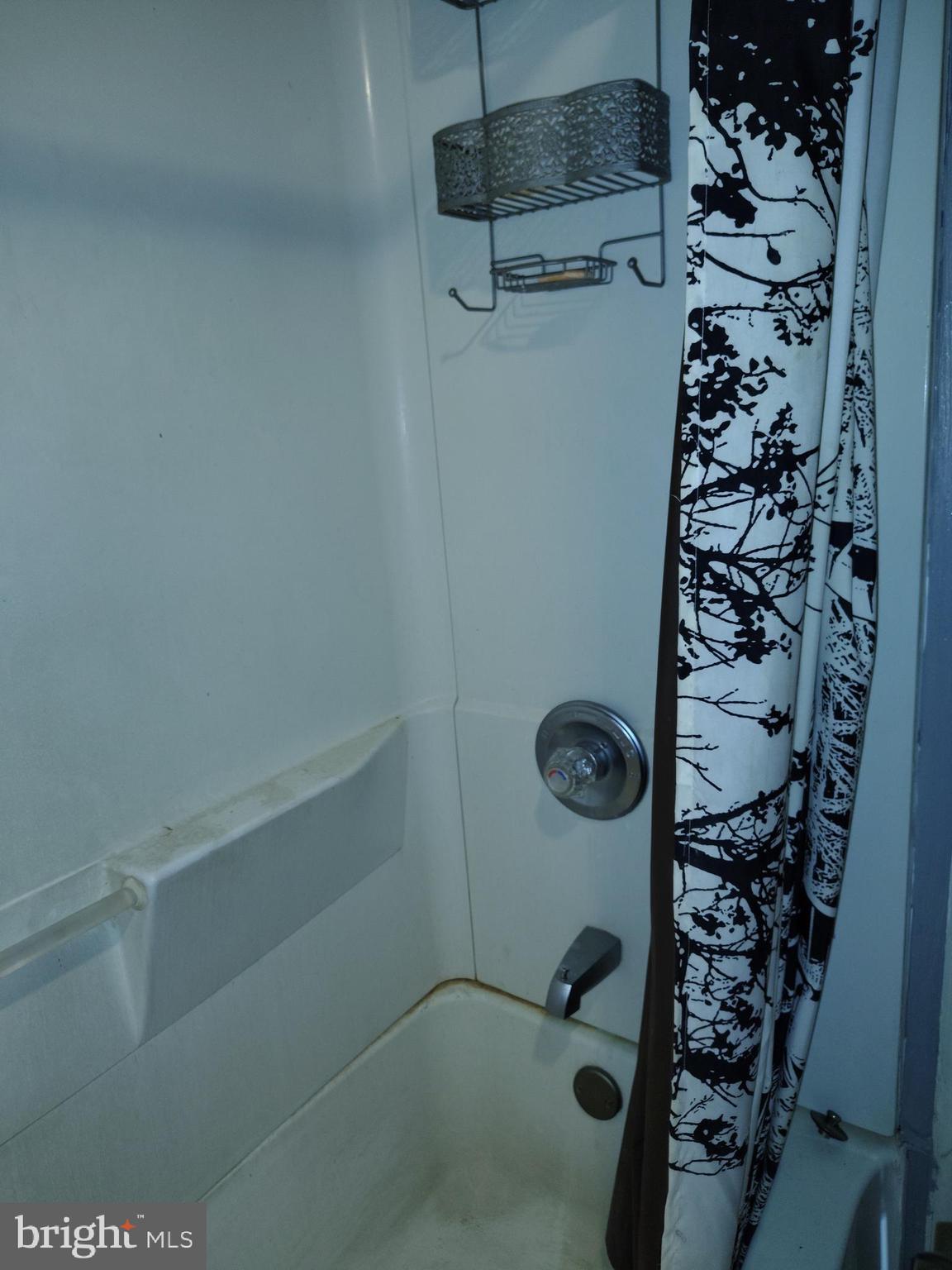 PARKSIDE - Residential Income