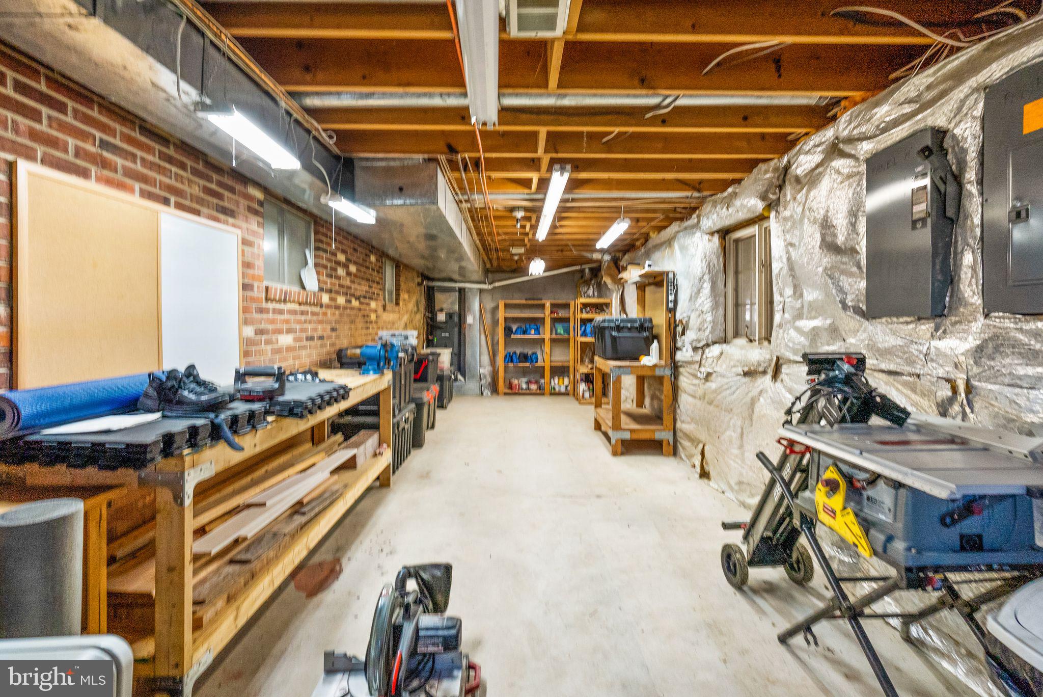 FAIRWOOD PARK - Residential