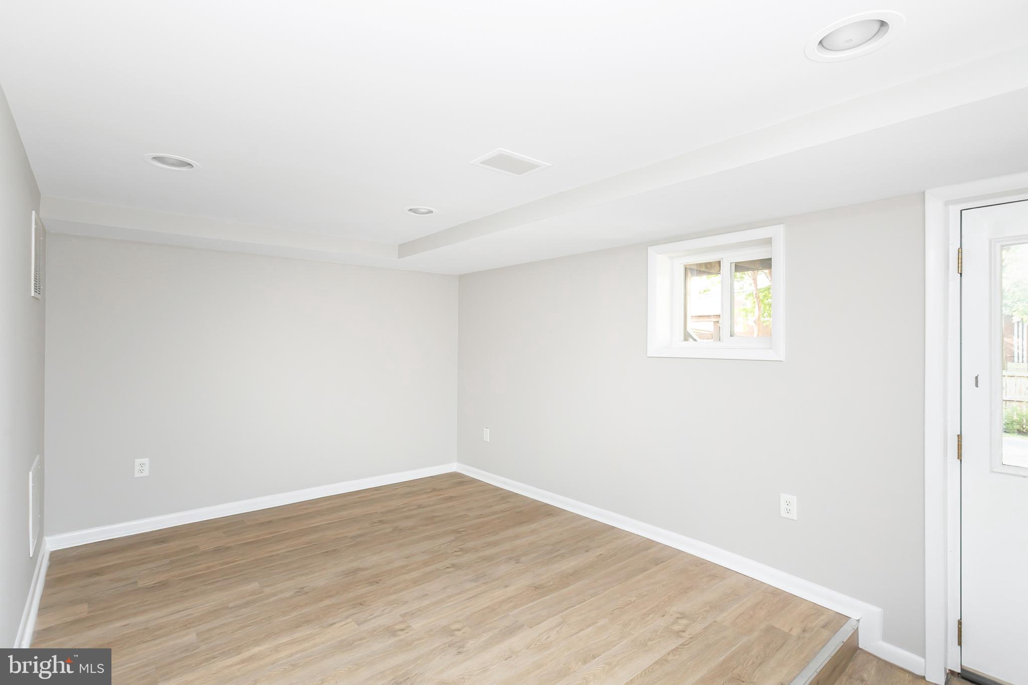 RODGERS FORGE - Residential