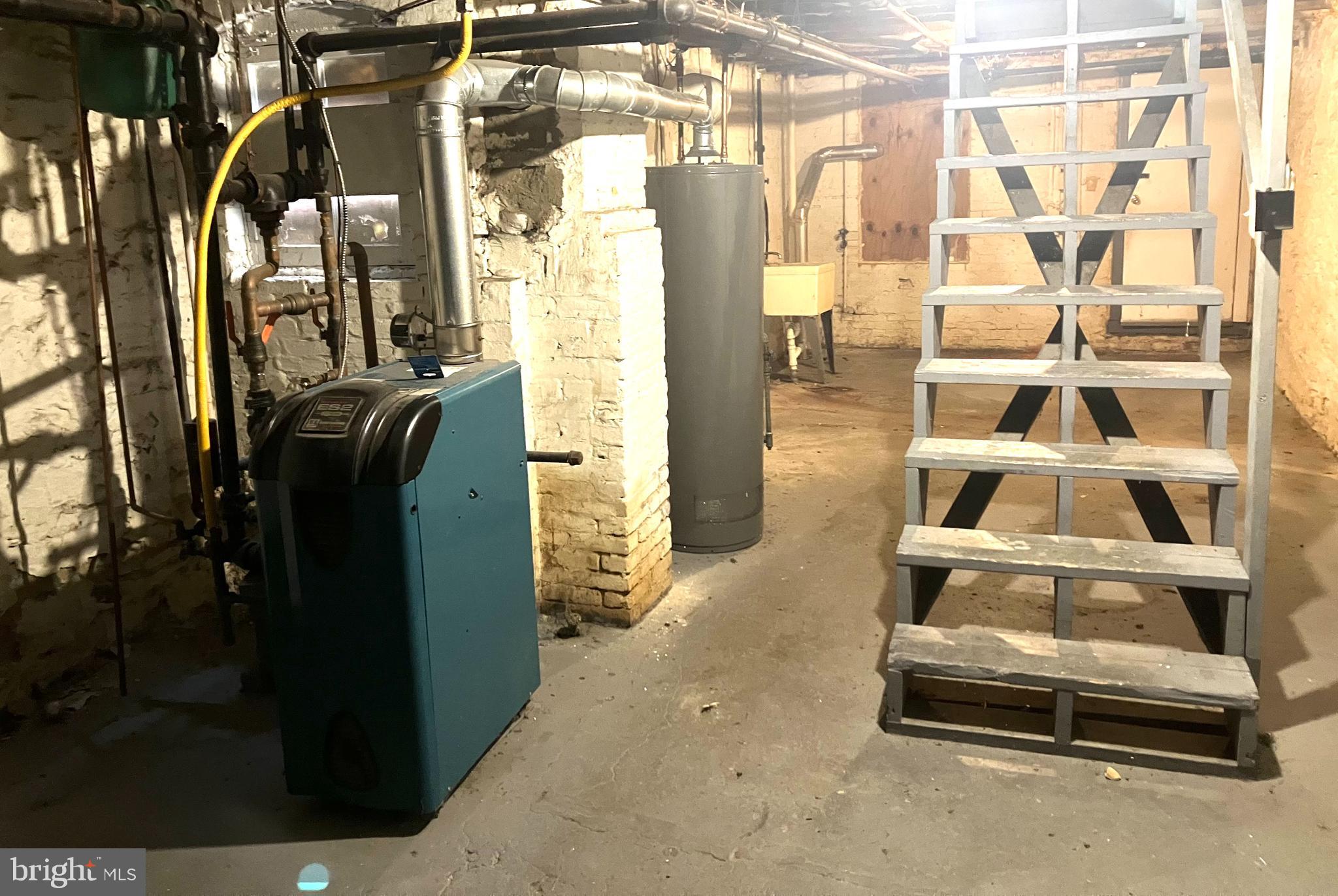 MIDWAY - Residential