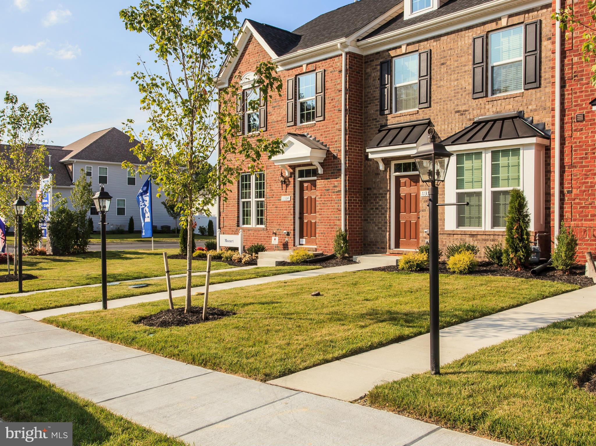 FIELDSIDE AT ST CHARLES - Residential