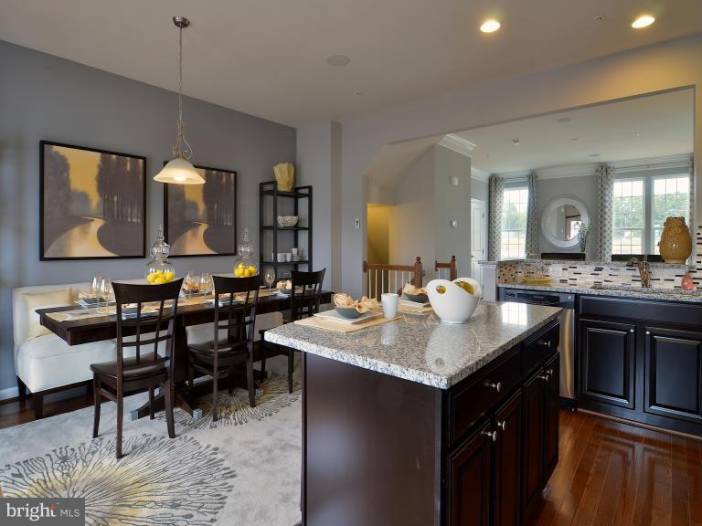 FIELDSIDE AT ST CHARLES - Residential