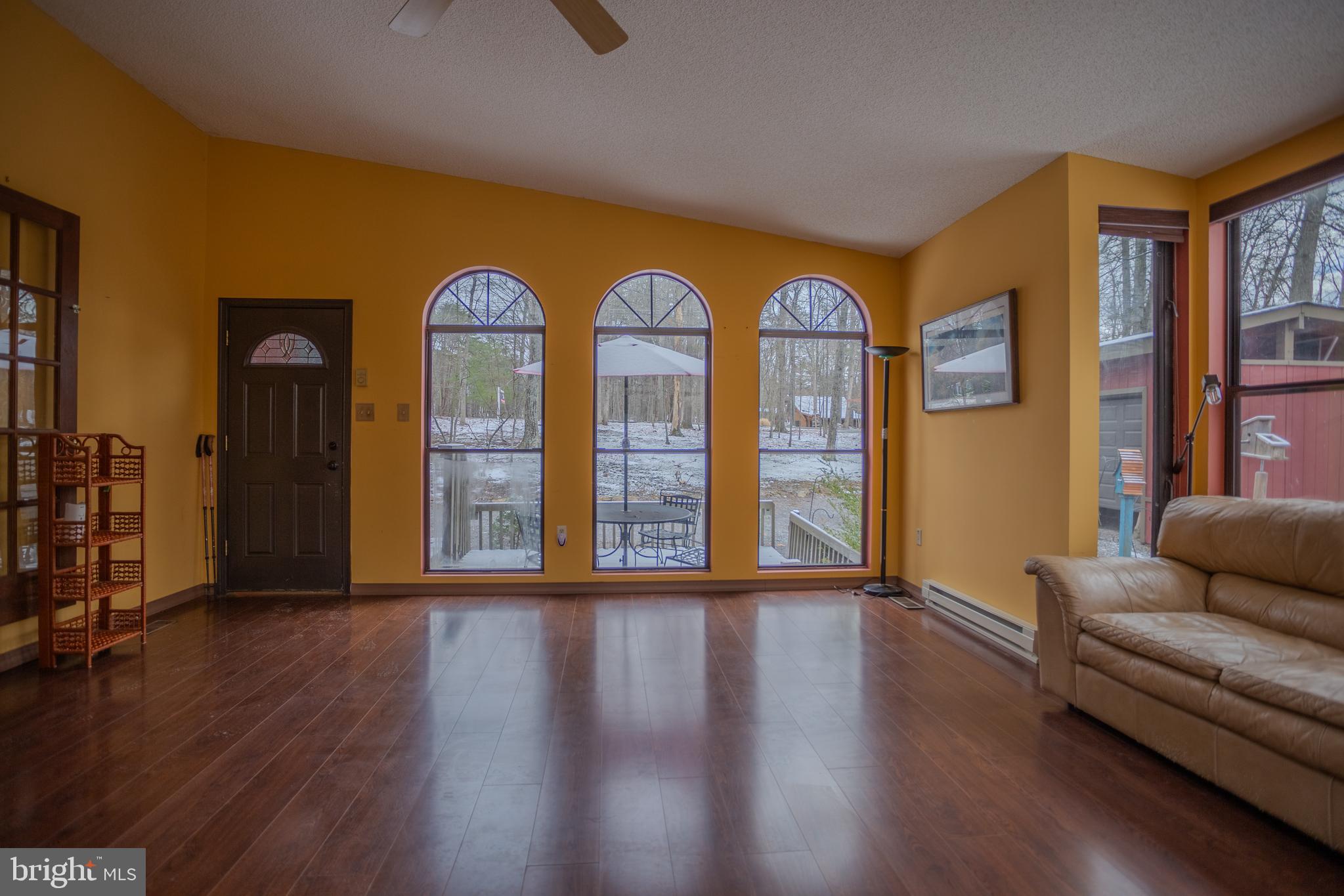 THE WOODS RESORT - Residential