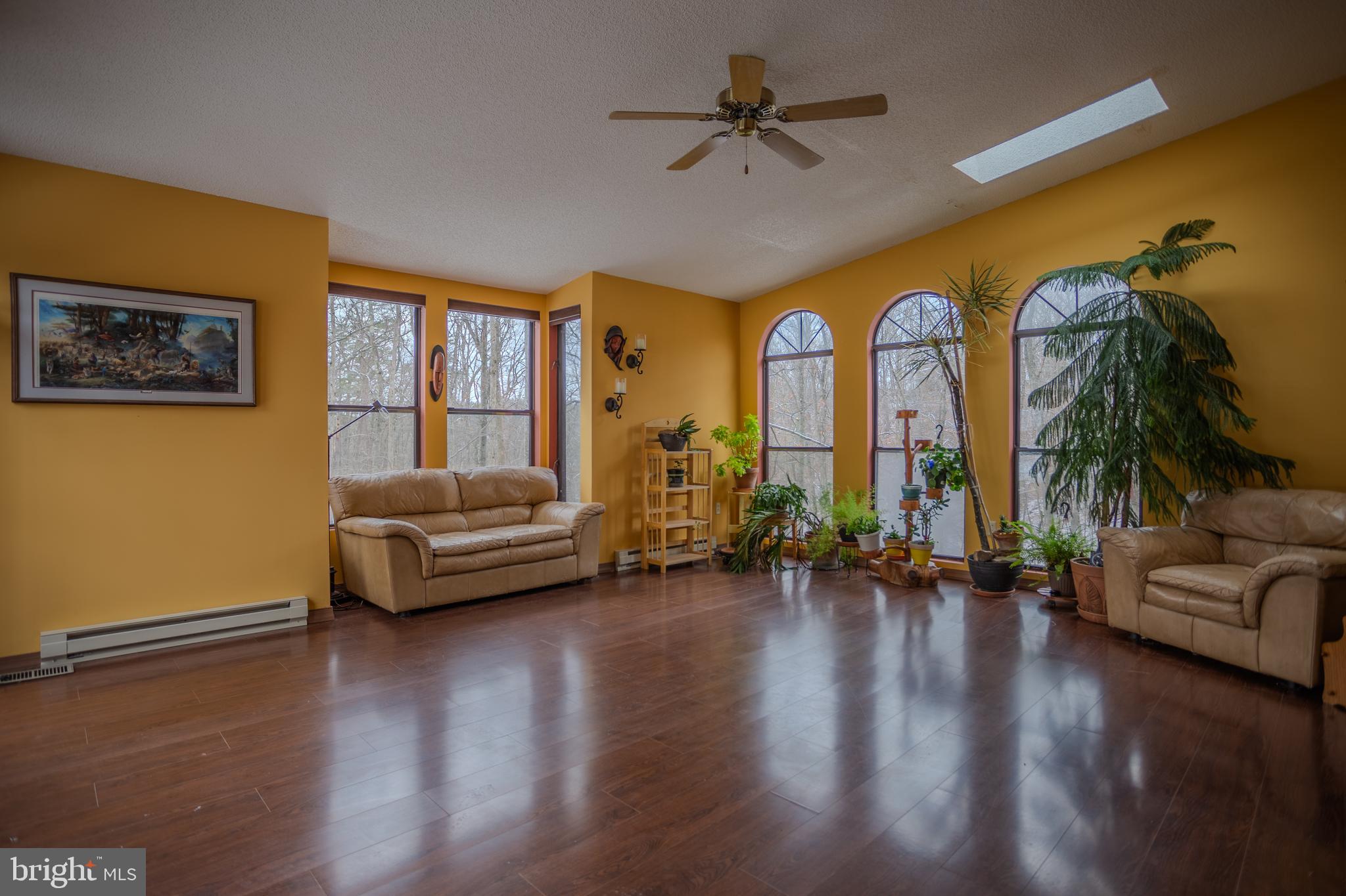 THE WOODS RESORT - Residential