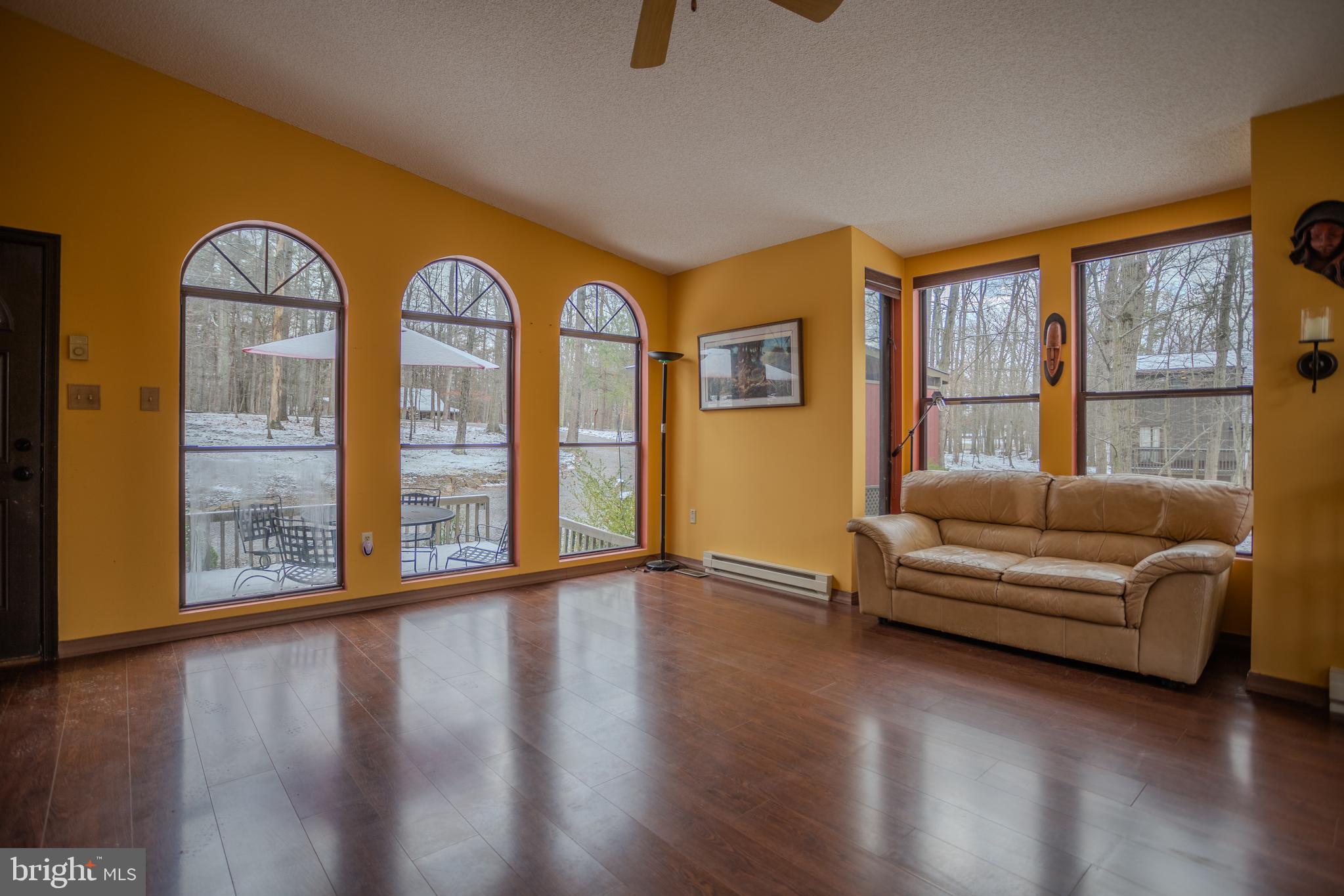 THE WOODS RESORT - Residential