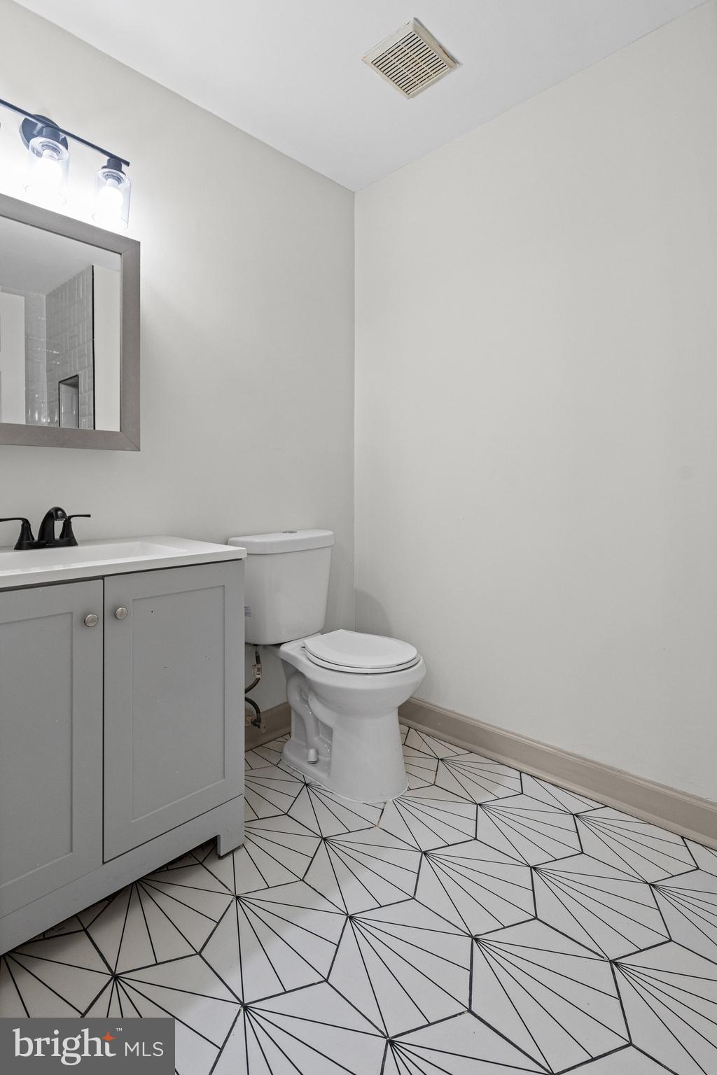 SANDTOWN-WINCHESTER - Residential