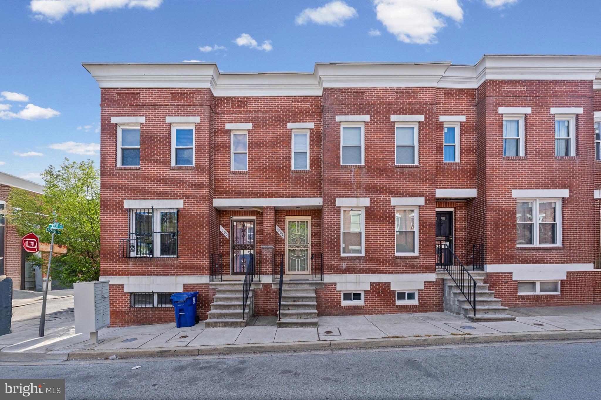 SANDTOWN-WINCHESTER - Residential