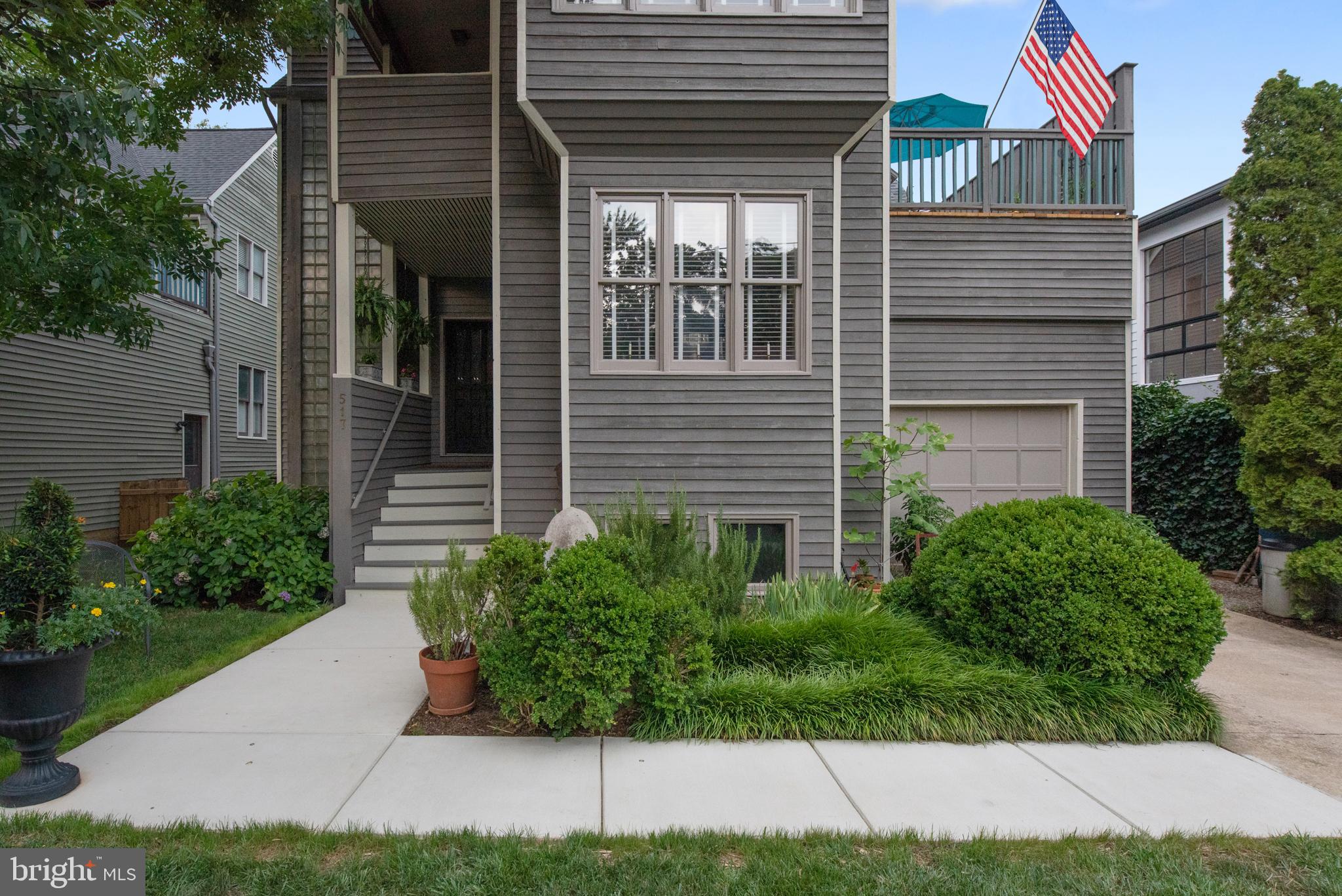 EASTPORT - Residential