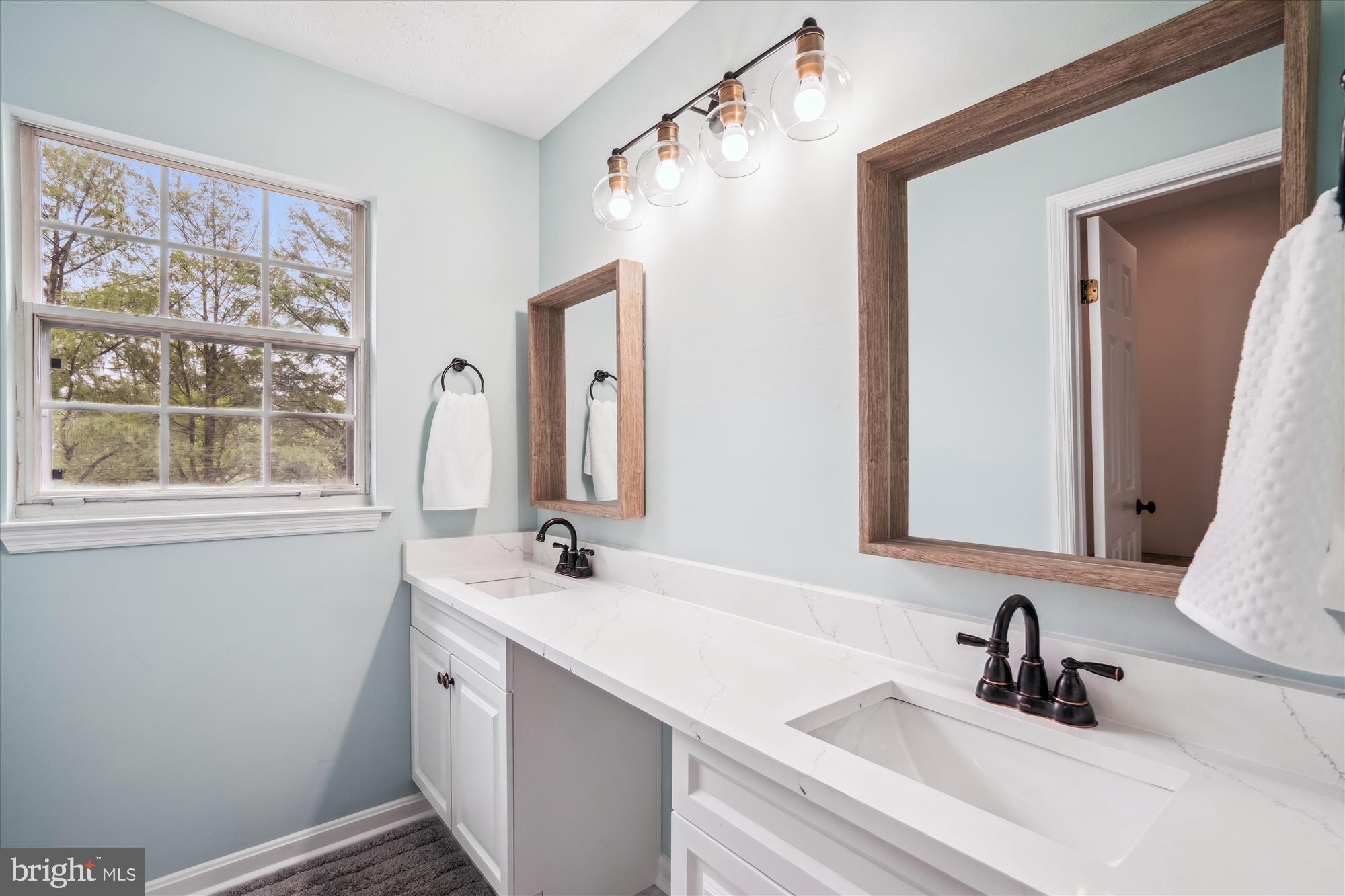 BEECH CREEK - Residential