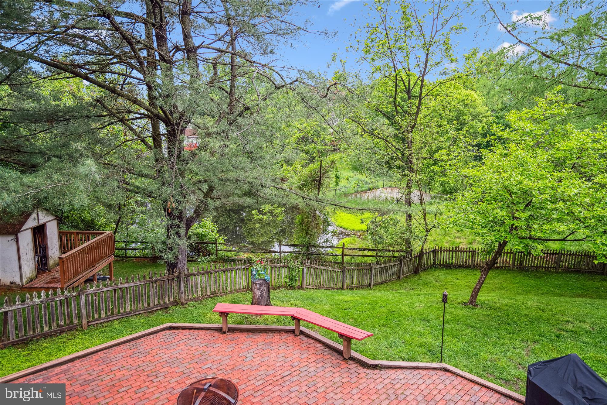 BEECH CREEK - Residential