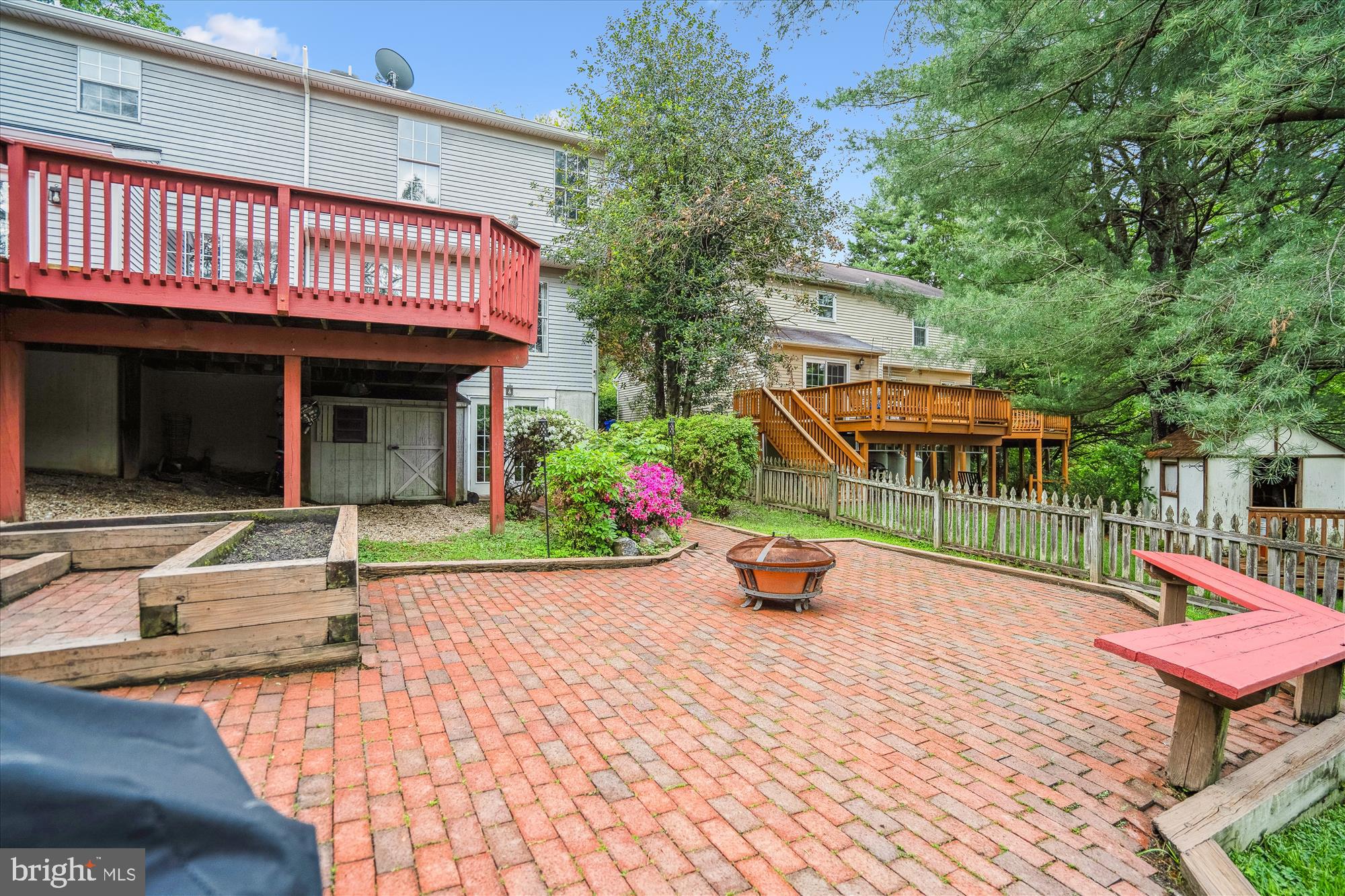 BEECH CREEK - Residential