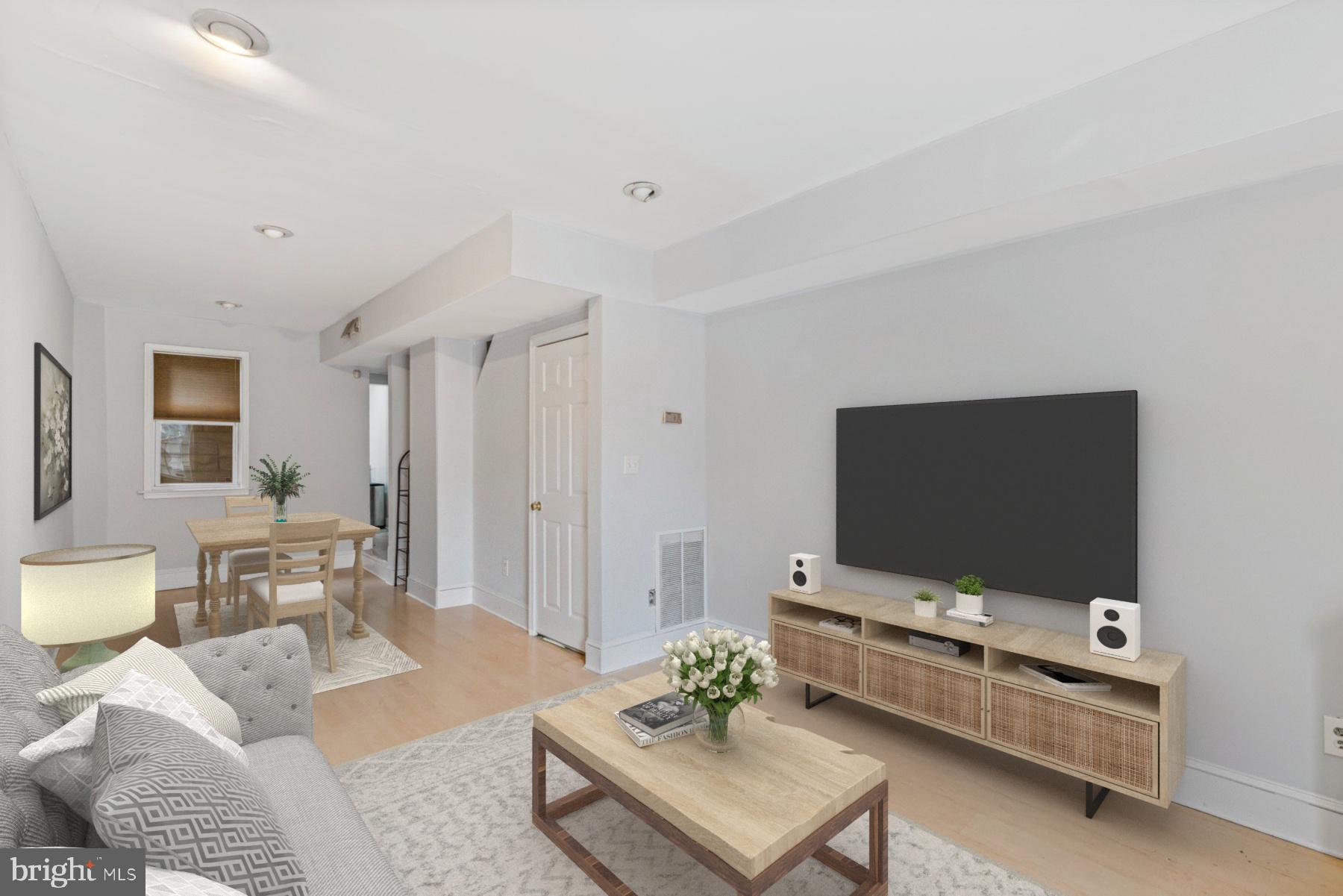 509 S COLLINGTON AVENUE S