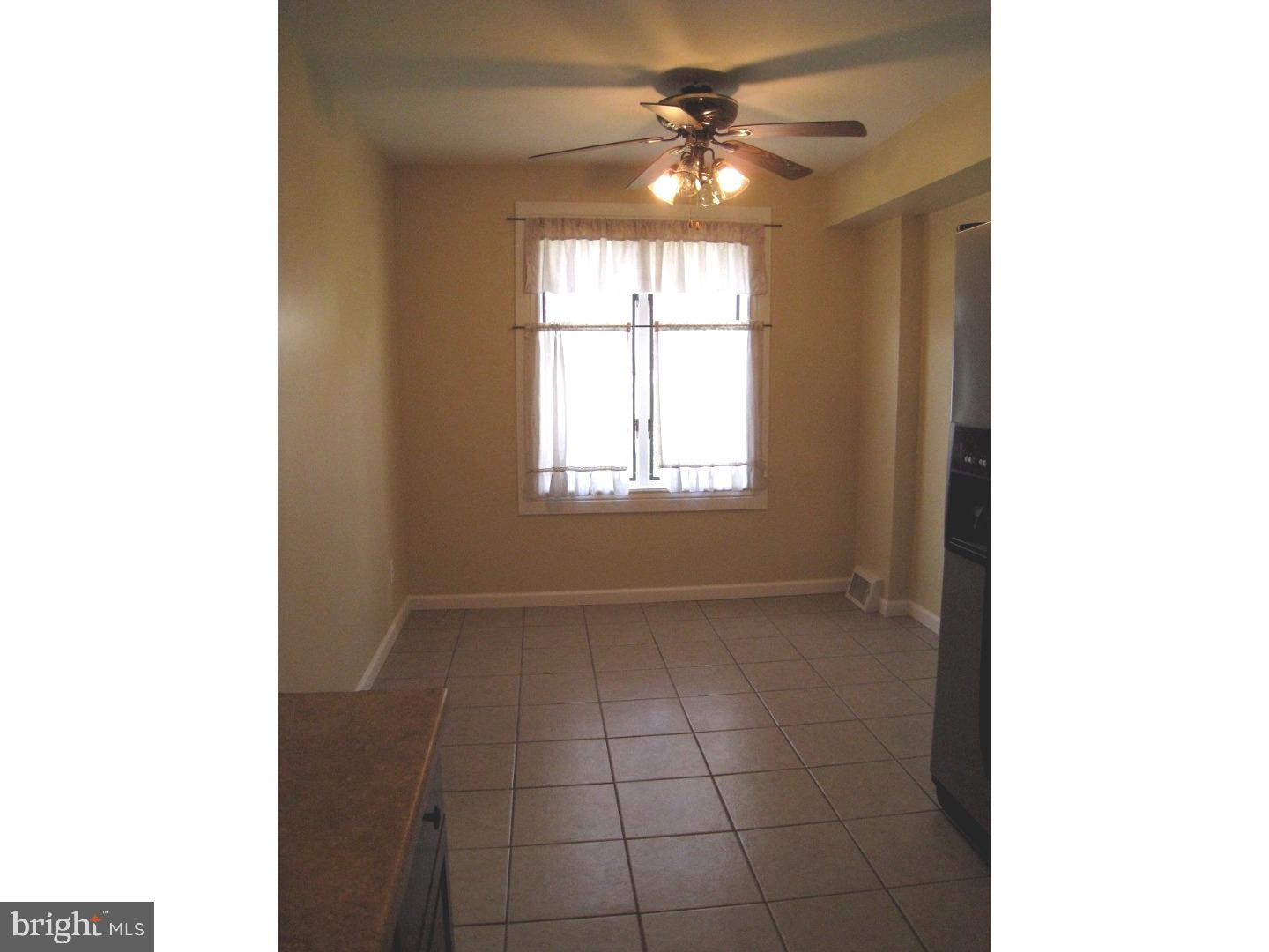 HOLME CIRCLE - Residential