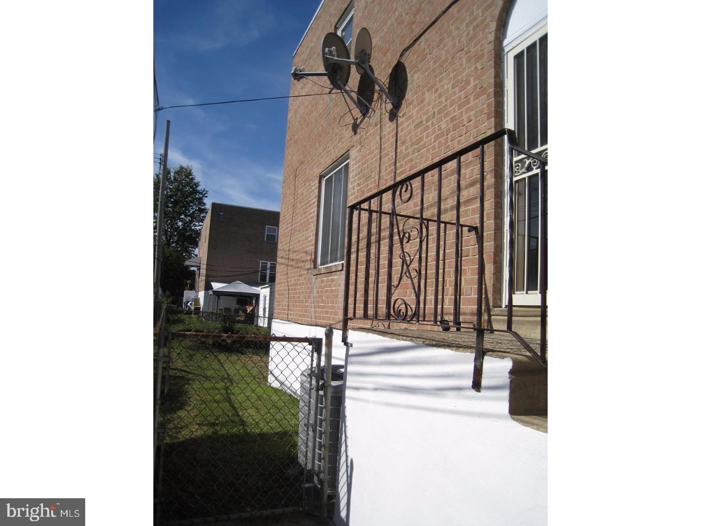 HOLME CIRCLE - Residential